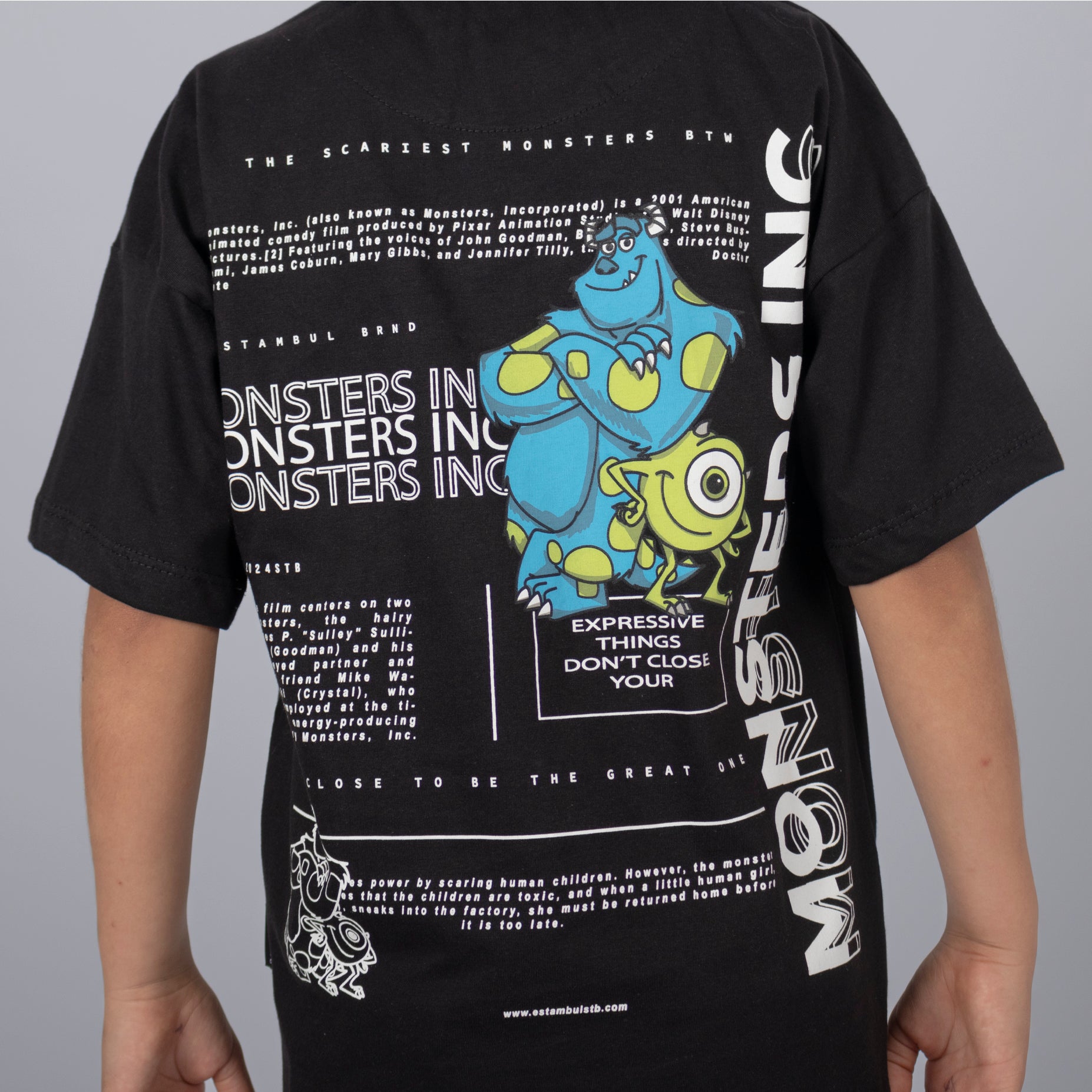 Oversize niño monters