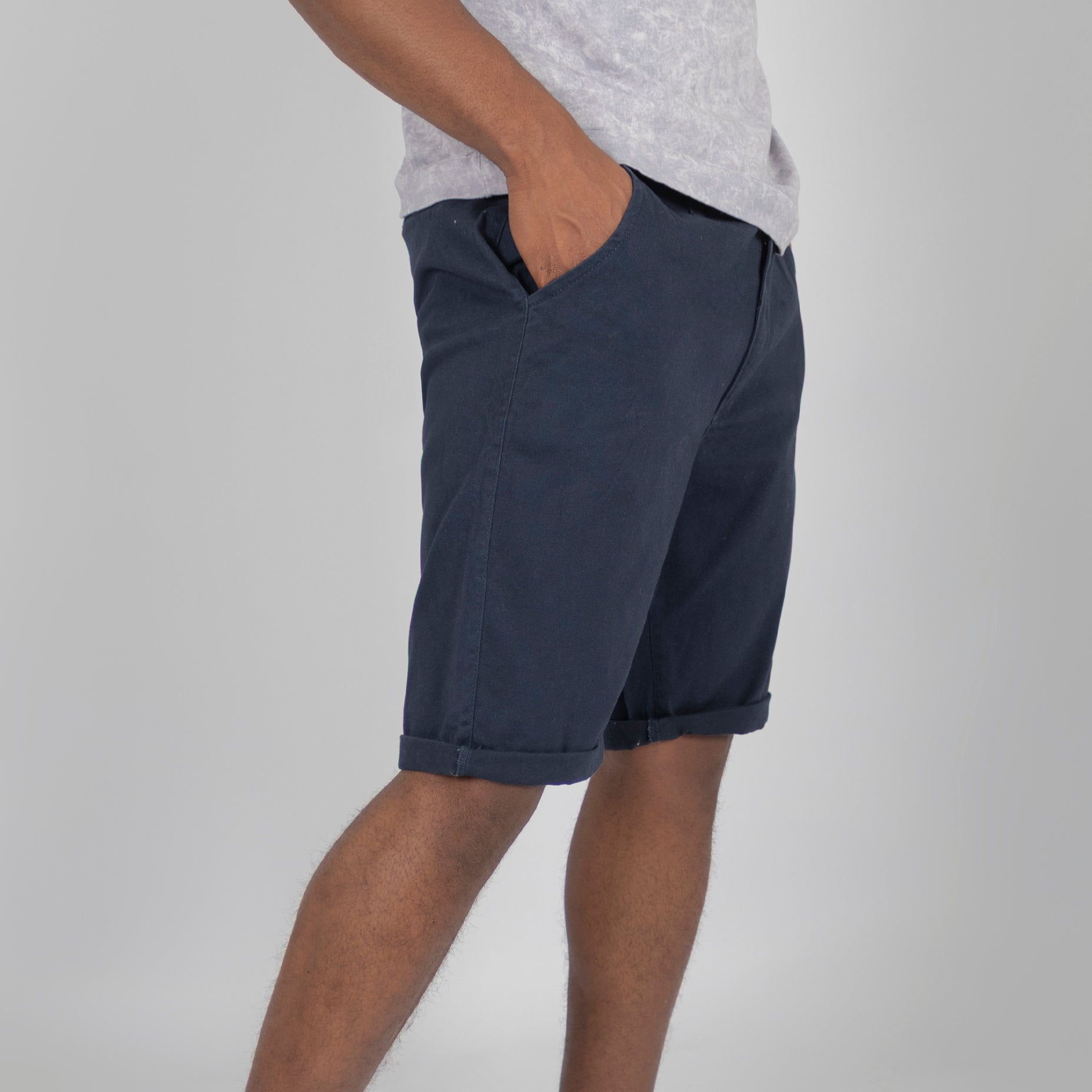 Bermuda hombre dril azul