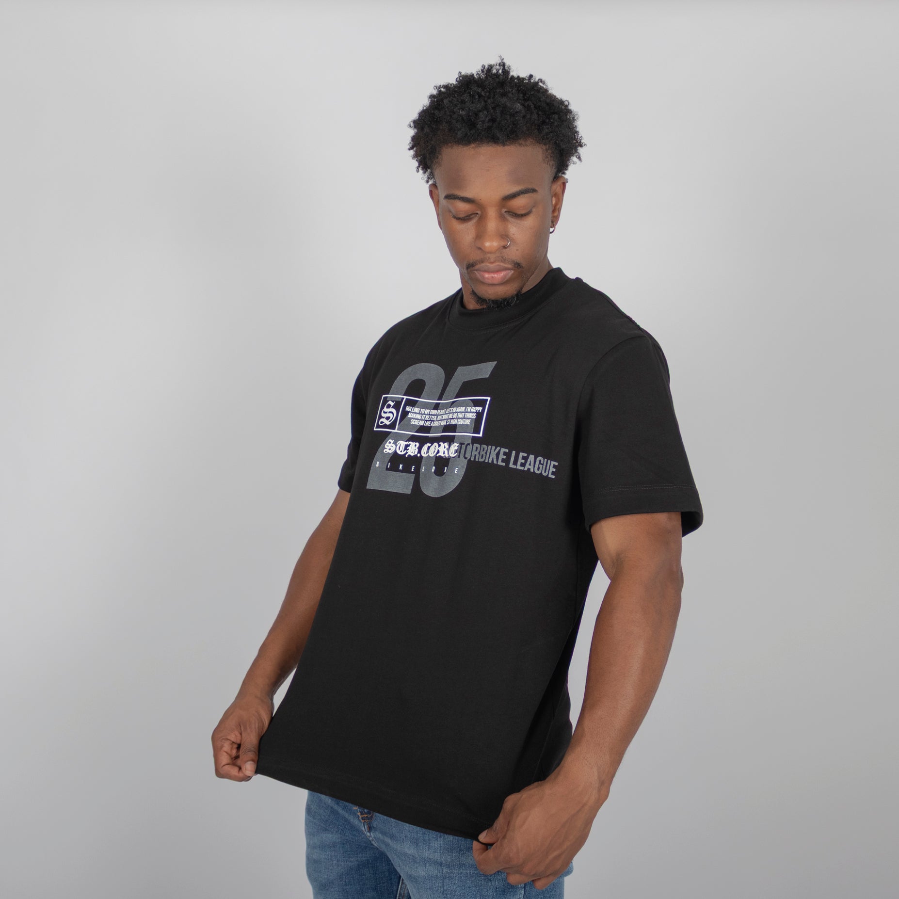 Camiseta regular hombre core