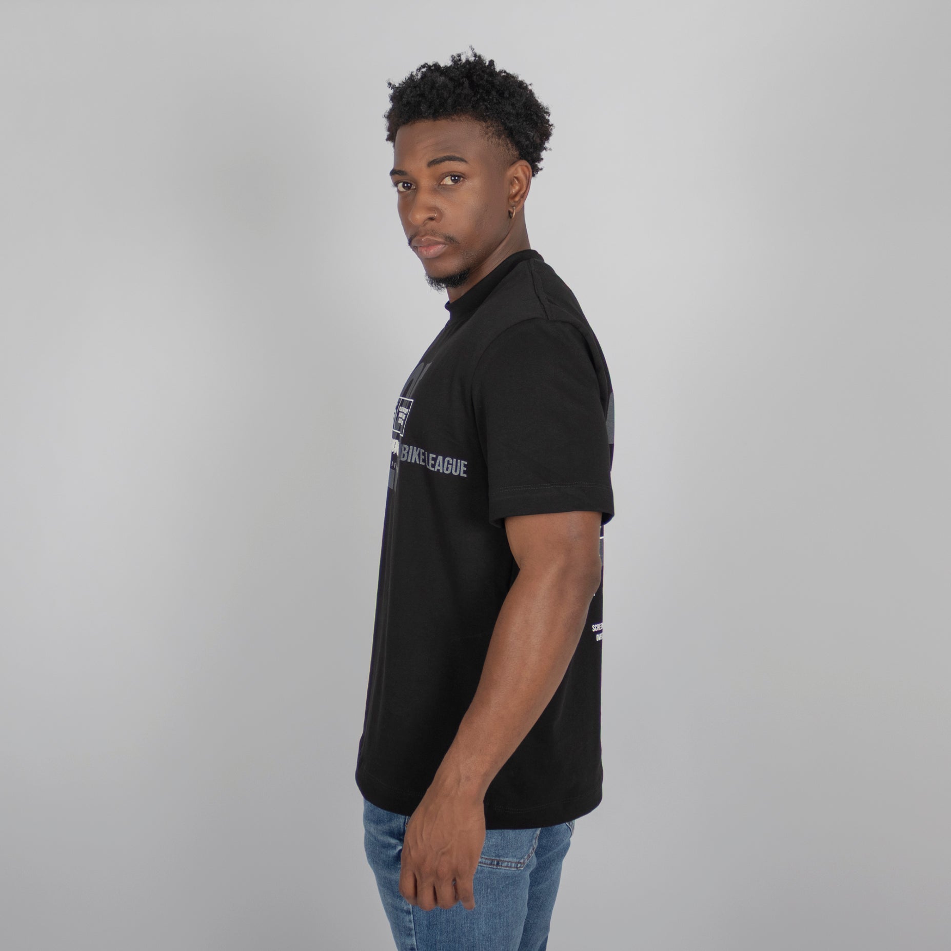 Camiseta regular hombre core