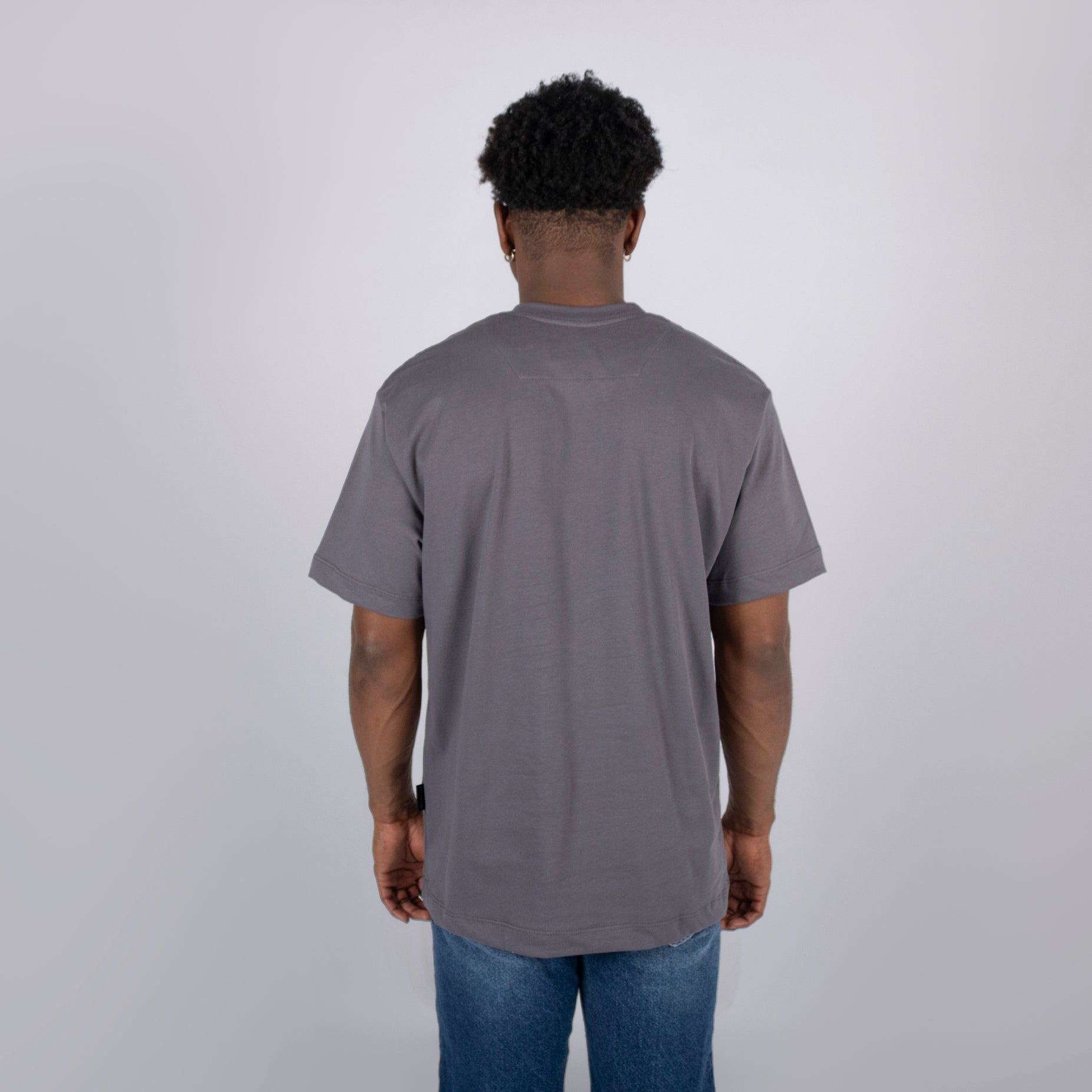 Camiseta hombre basica plomo