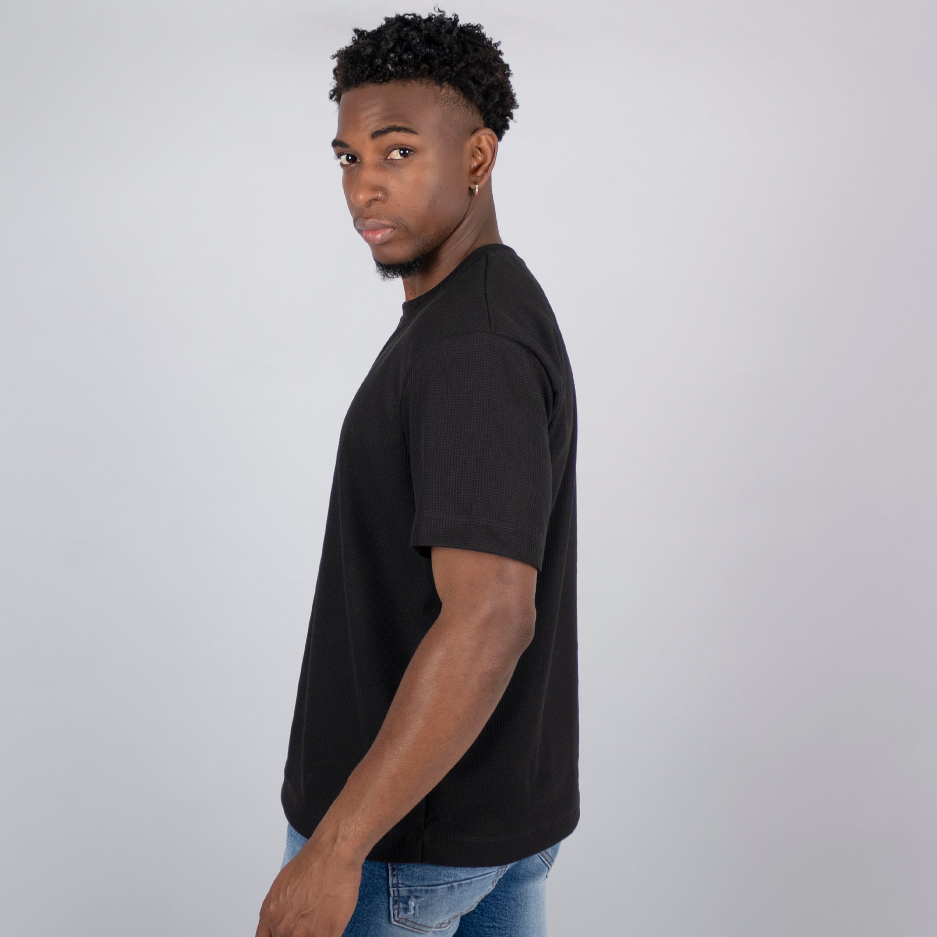 Camiseta hombre textura negra