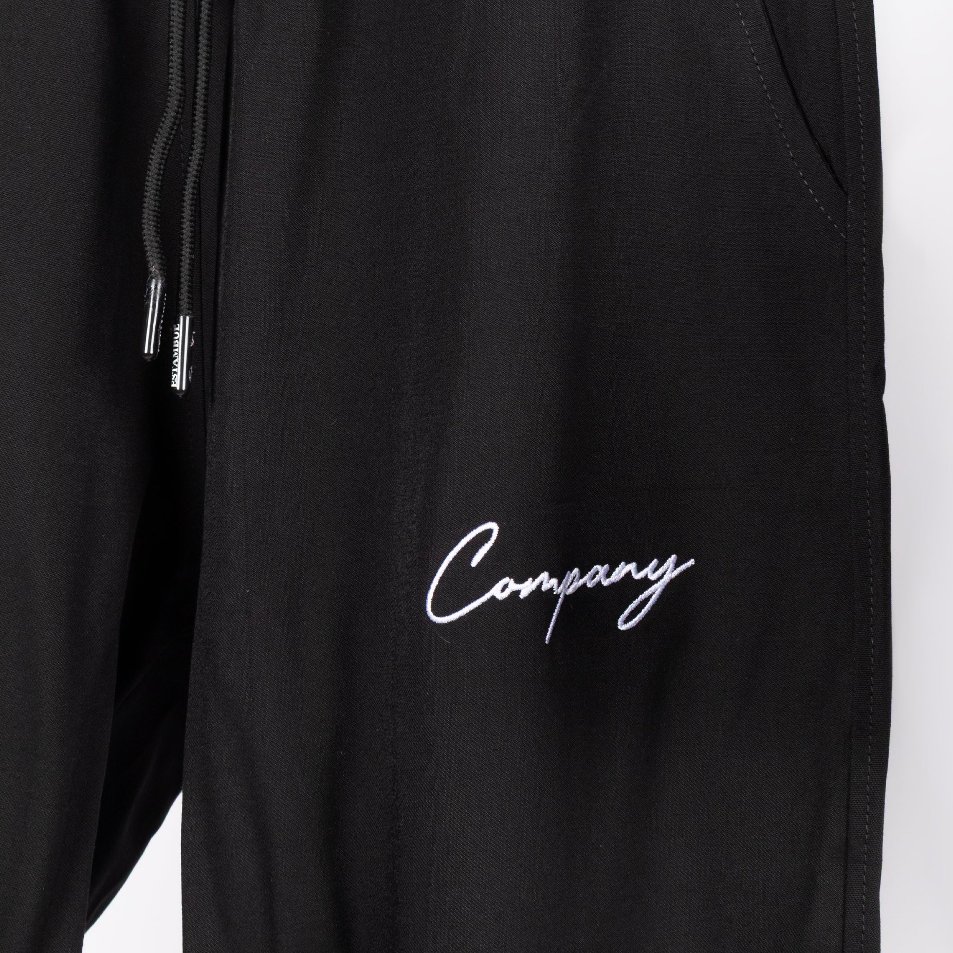 Conjunto adulto Negro