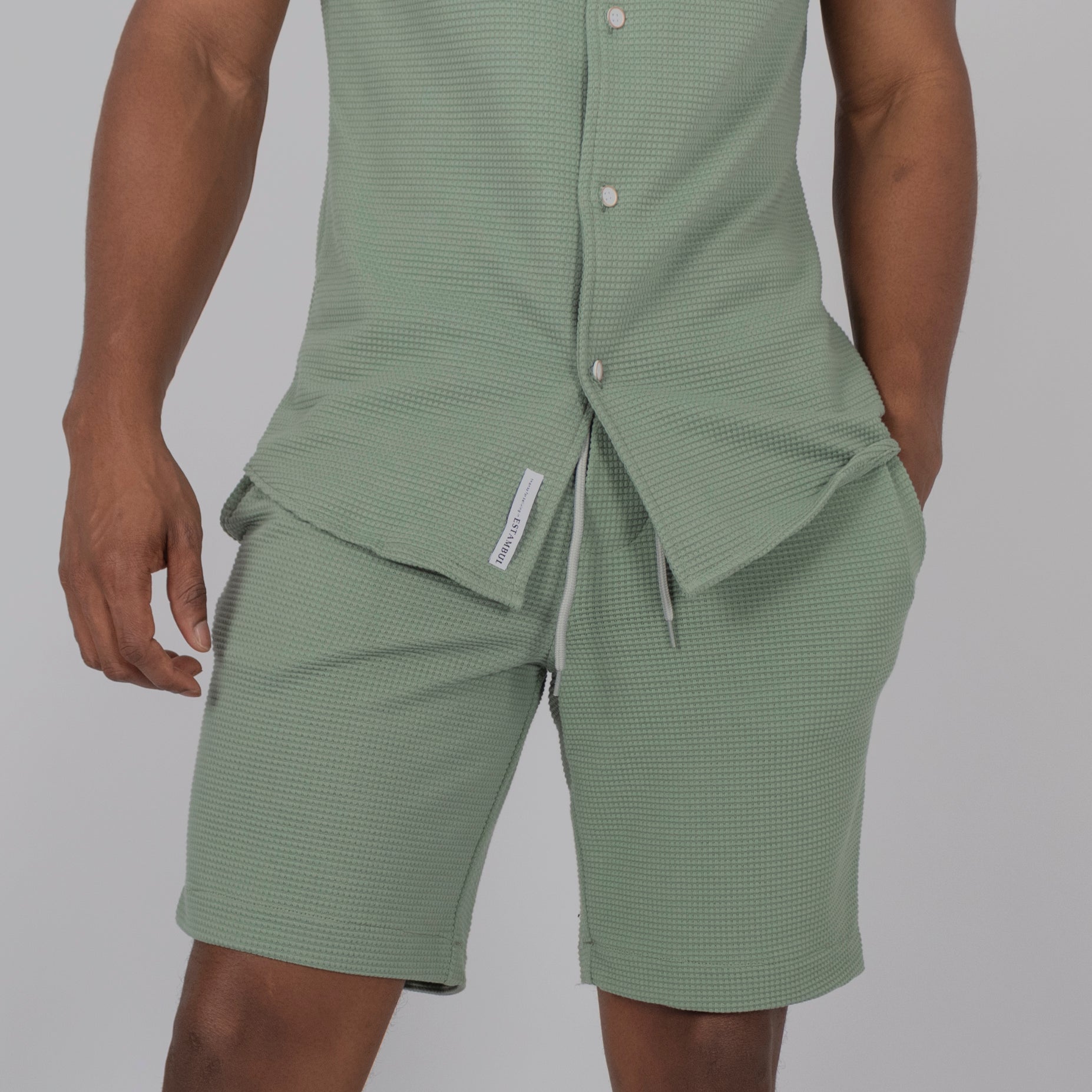 Conjunto hombre textura verde