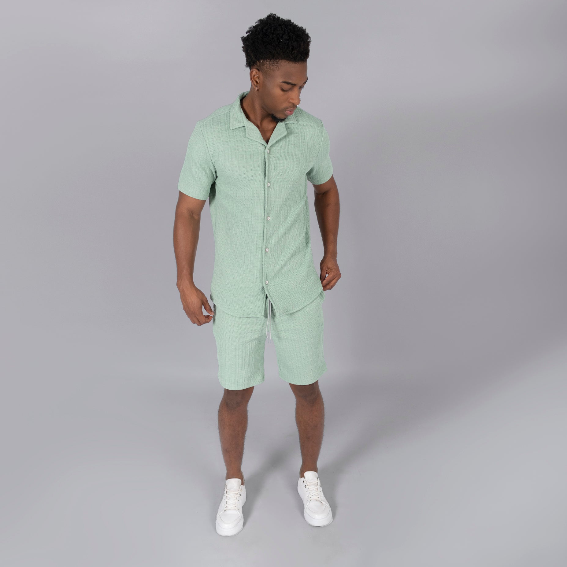 Conjunto hombre textura verde