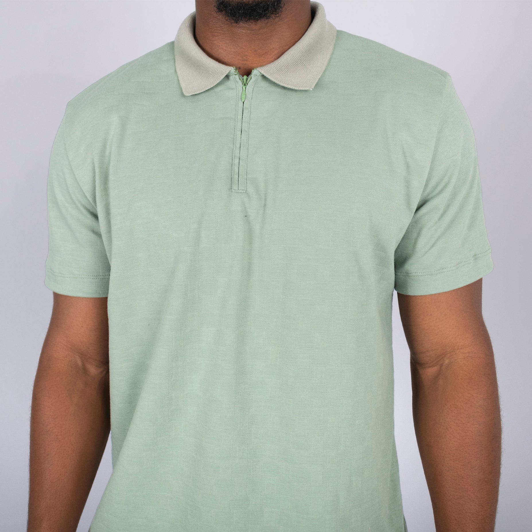 Conjunto hombre textura cierre verde