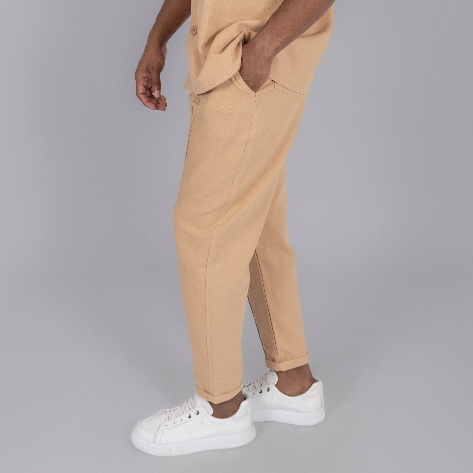 Conjunto hombre textura camel