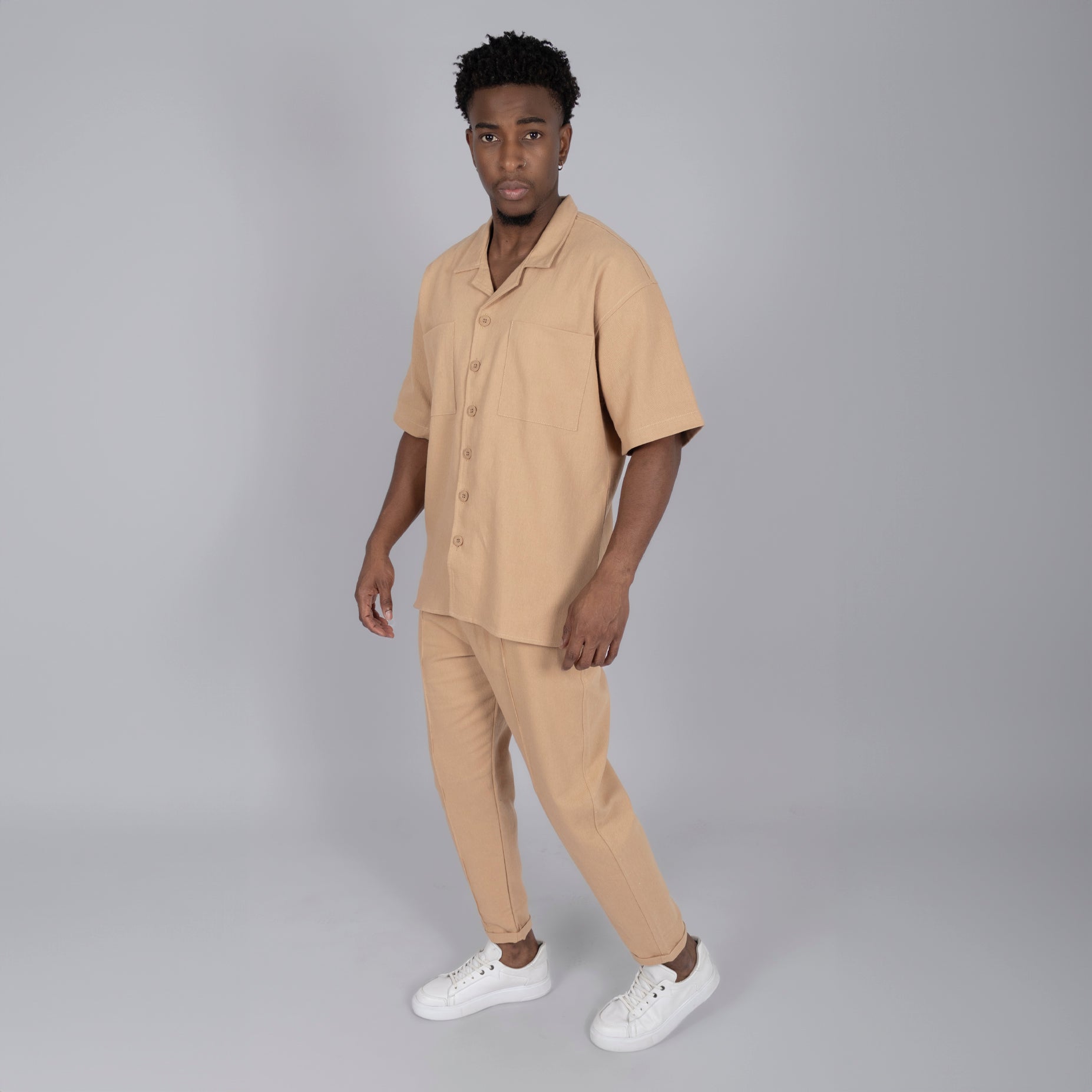 Conjunto hombre textura camel