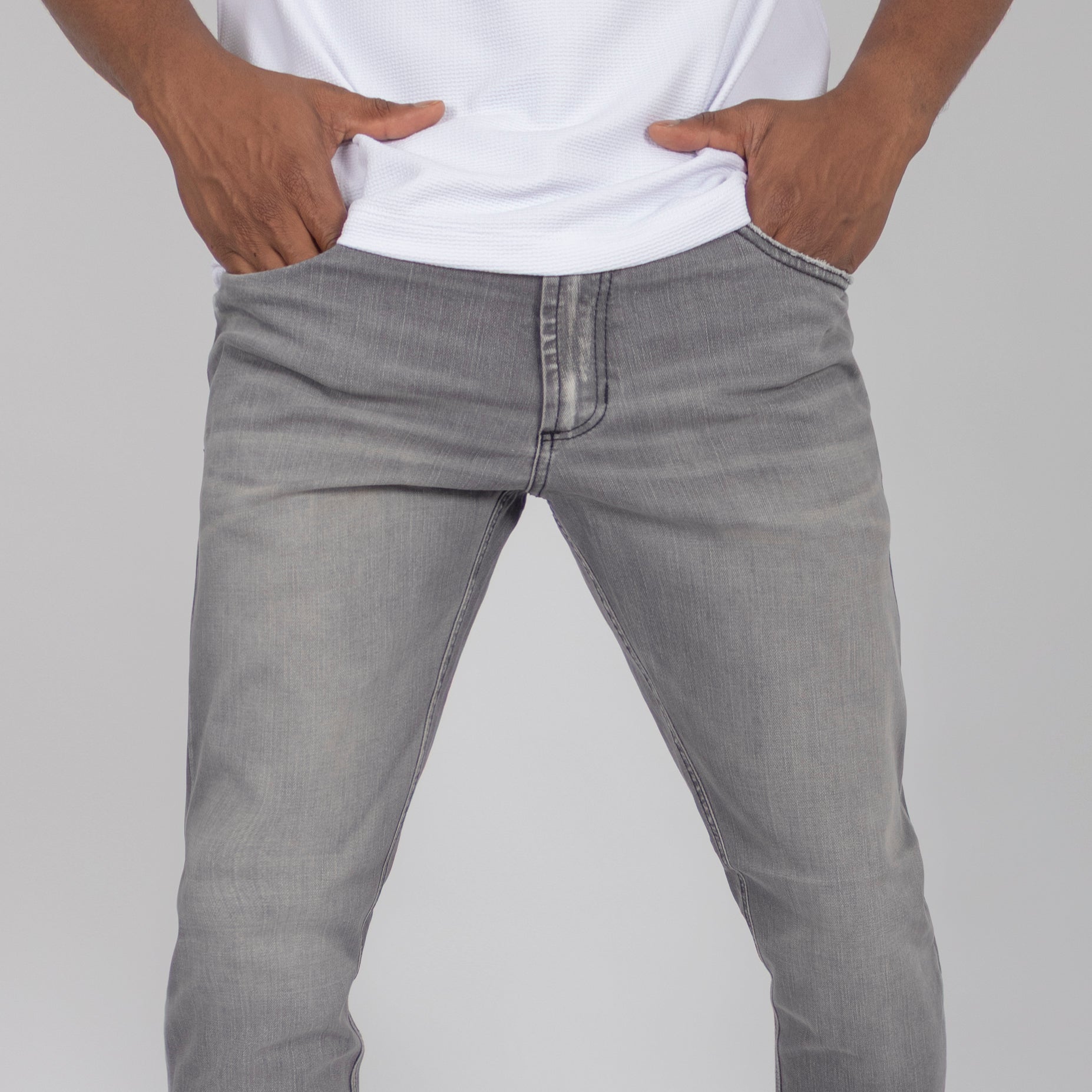 Jean hombre skinny gris oscuro plus