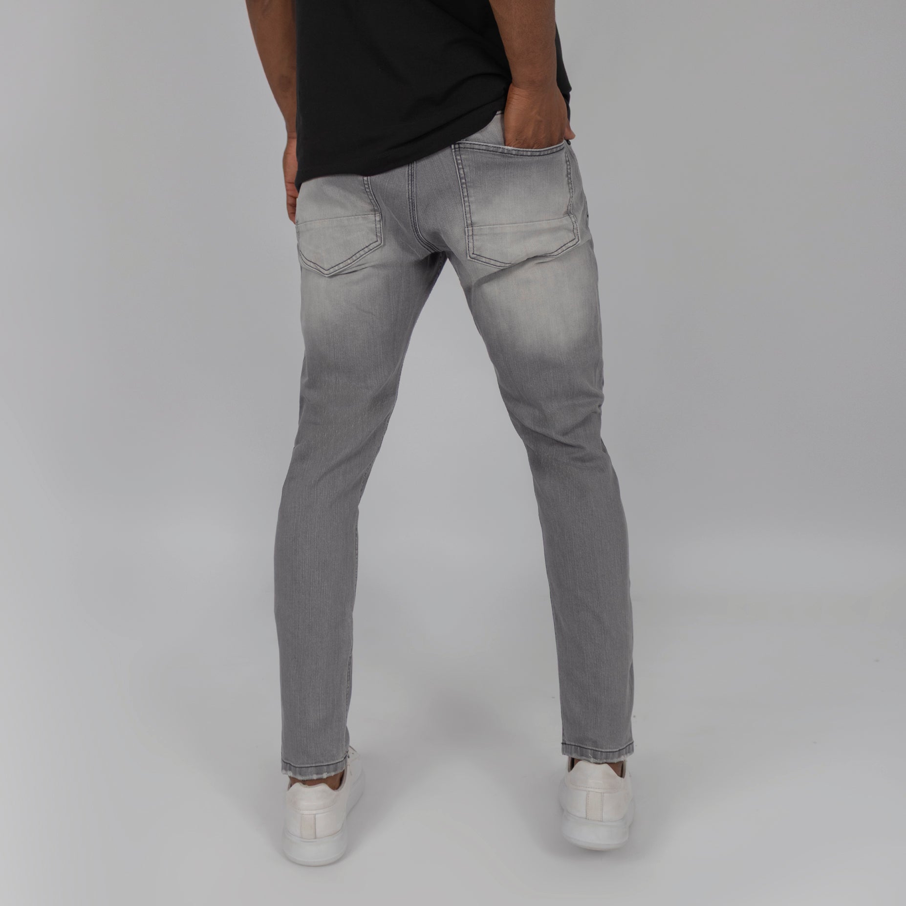 Jean hombre skinny gris plus