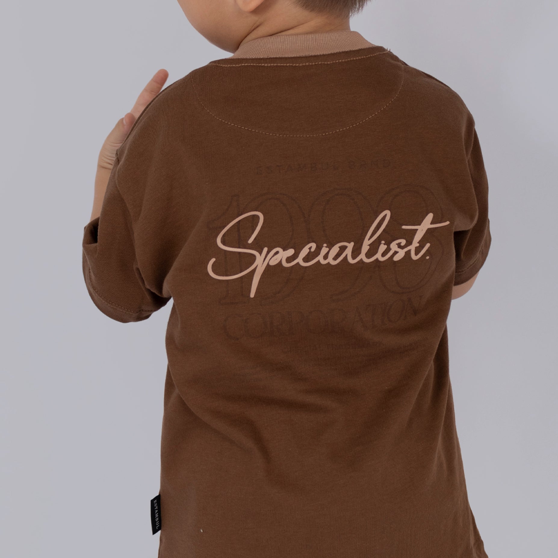 Oversize baby specialist