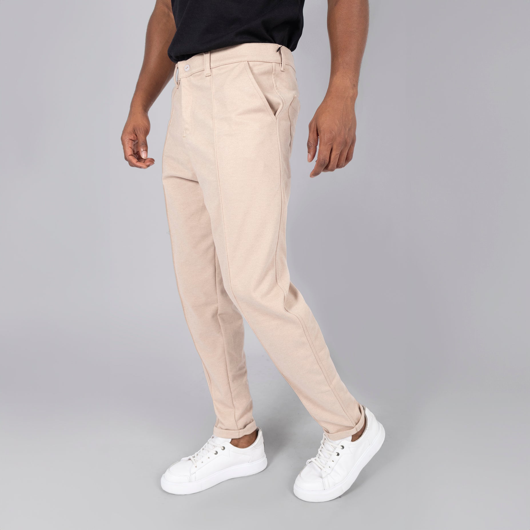 Pantalón hombre clasico beige