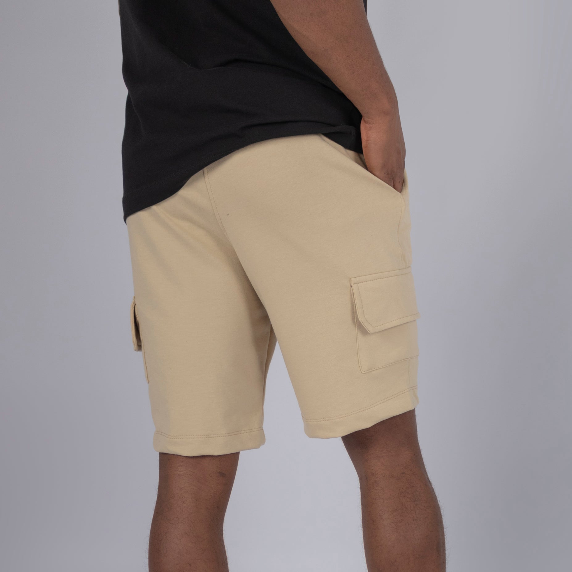 Pantaloneta hombre pardo