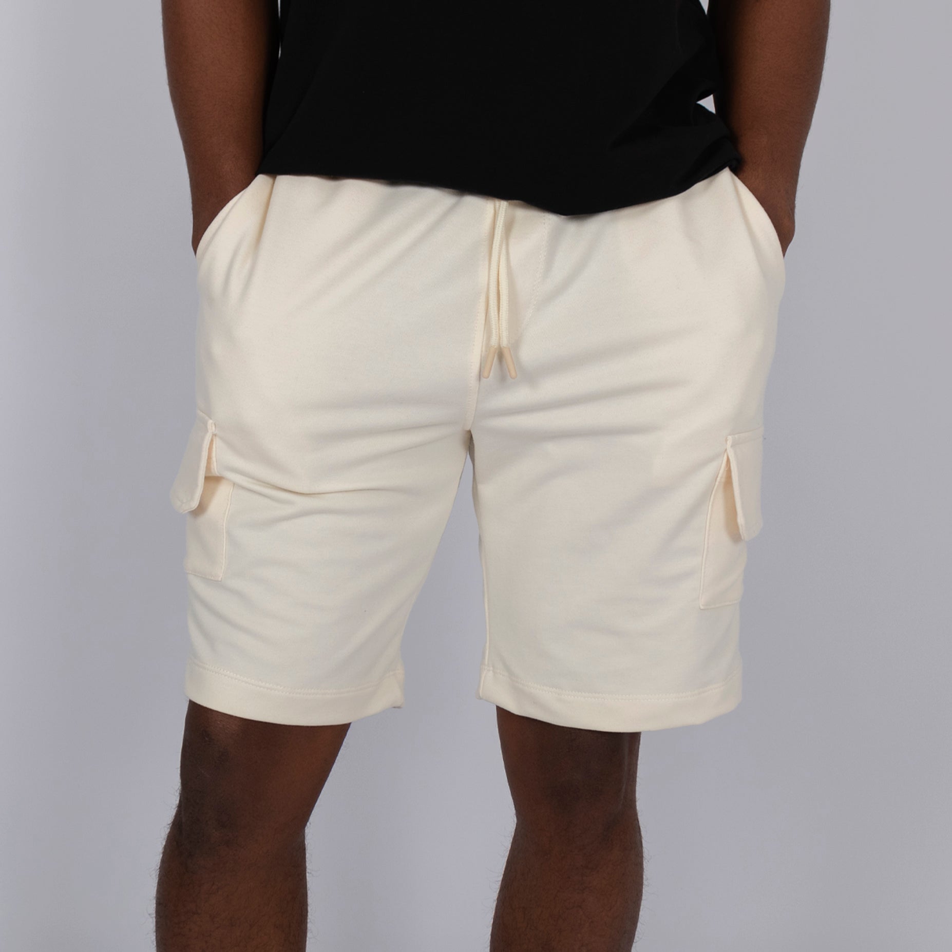 Pantaloneta hombre cargo marfil