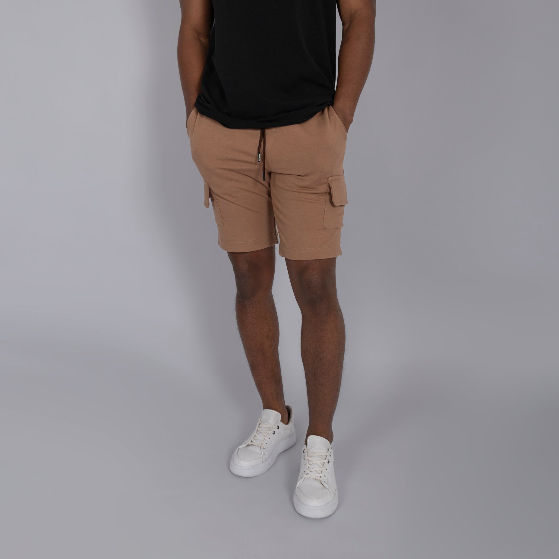 Pantaloneta hombre cargo cafe