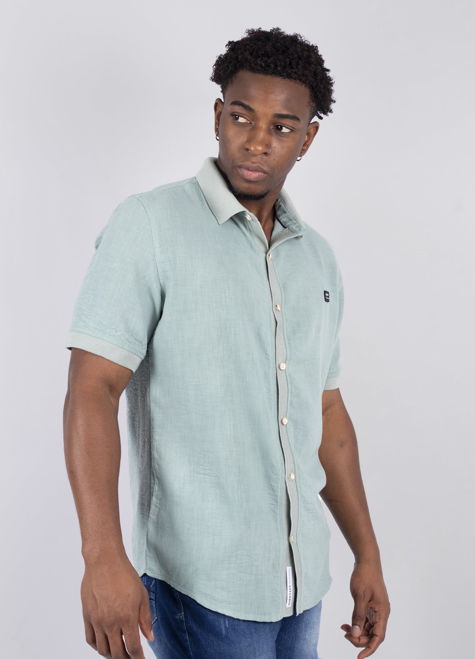 Camisa hombre Aplique