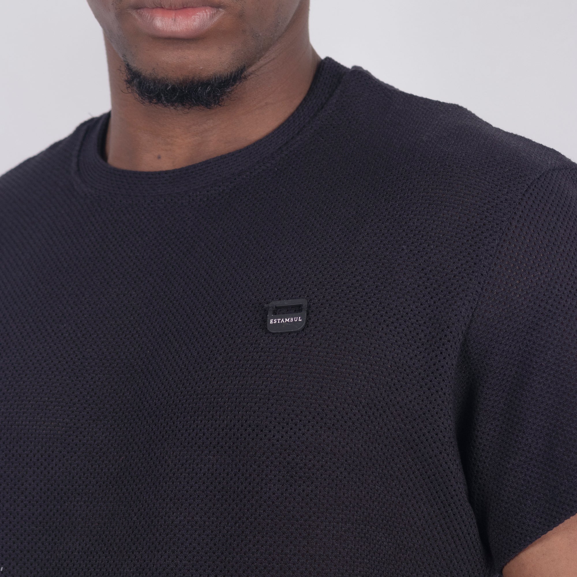 Camiseta hombre Textura Aplique Negra