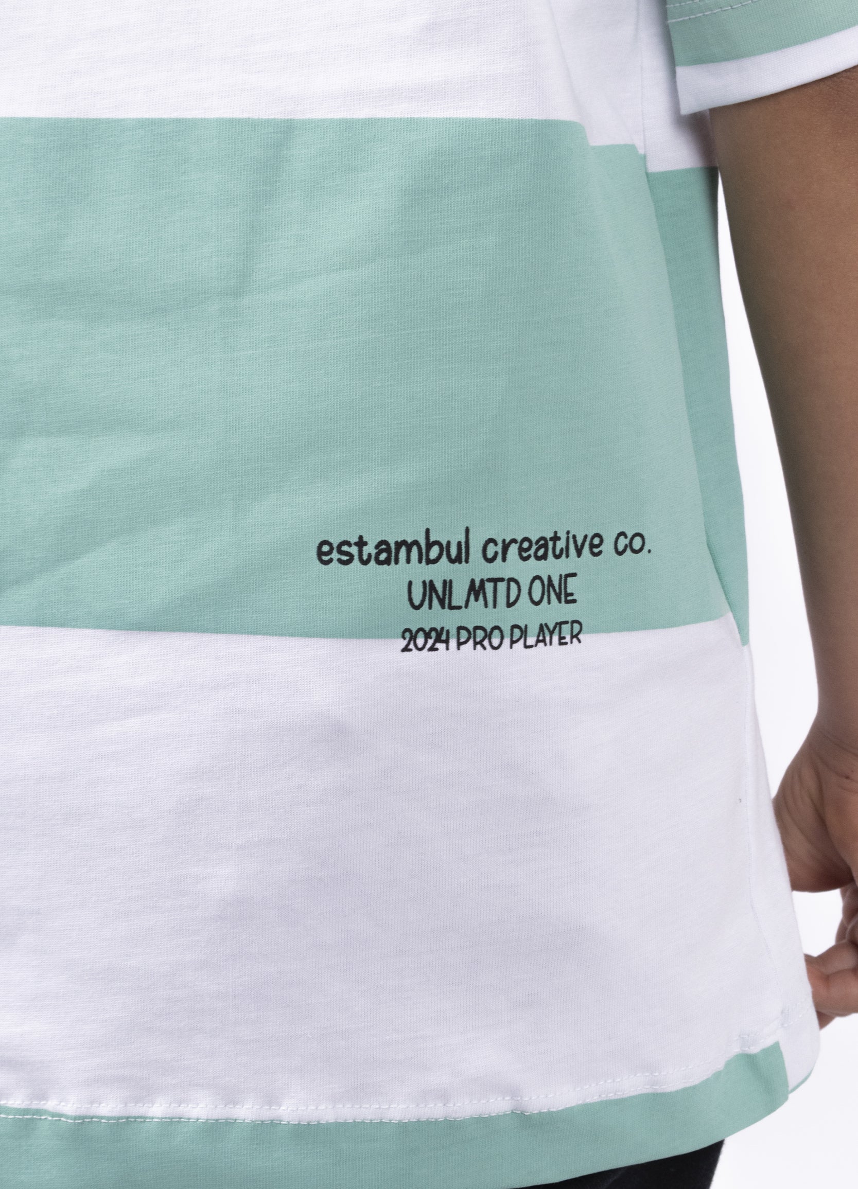 Oversize niño Bold Stuff