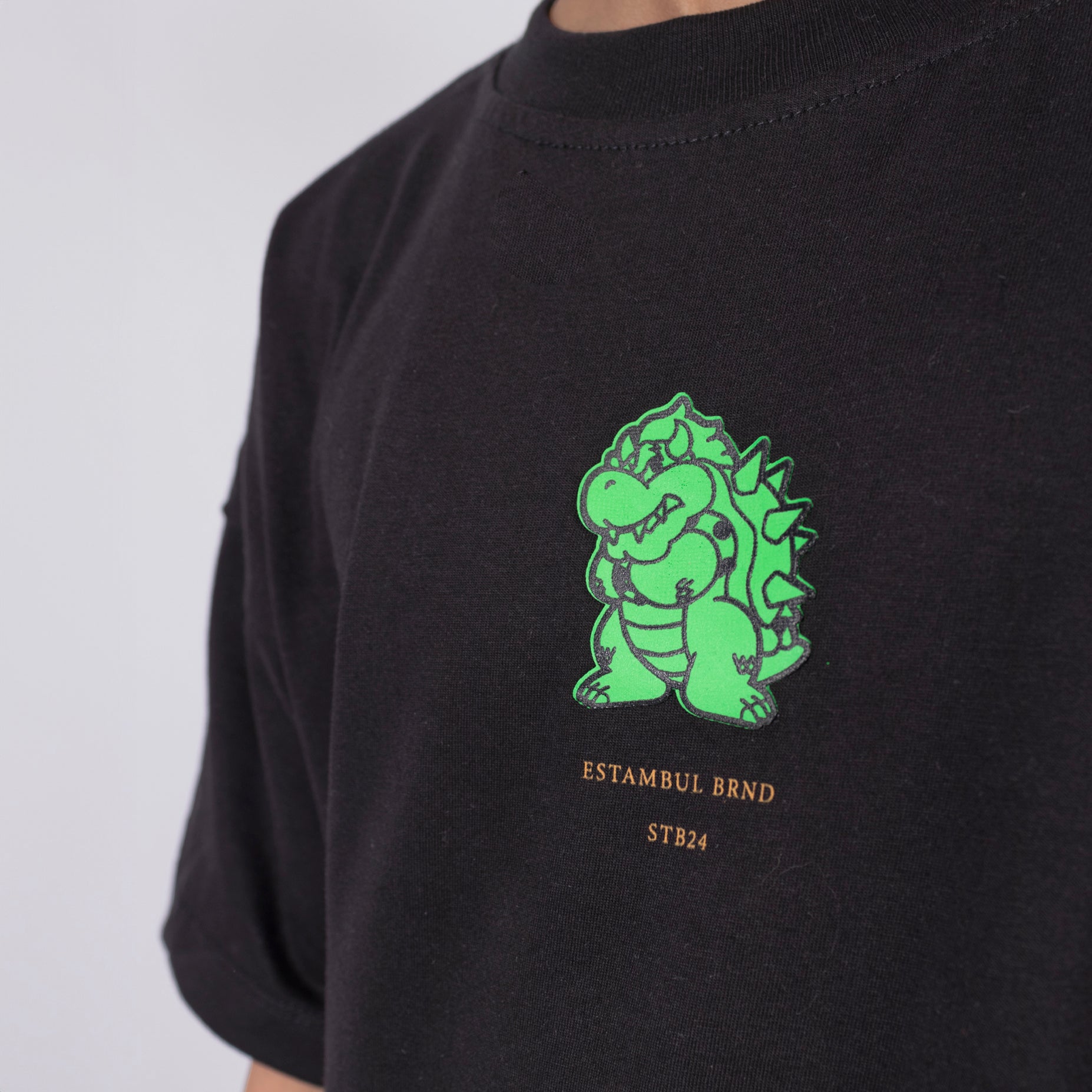 Oversize niño Bowser