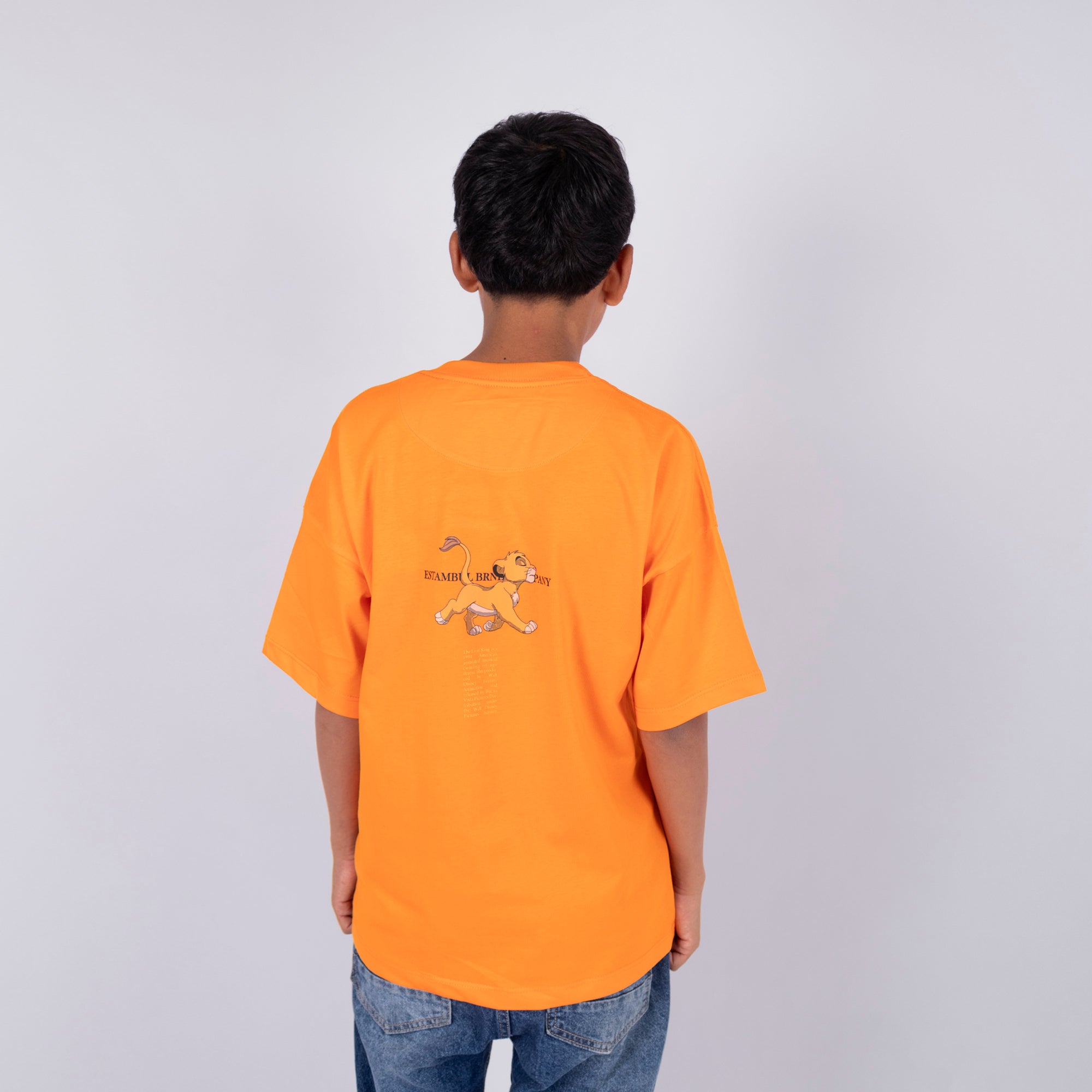 Oversize niño Rey Leon