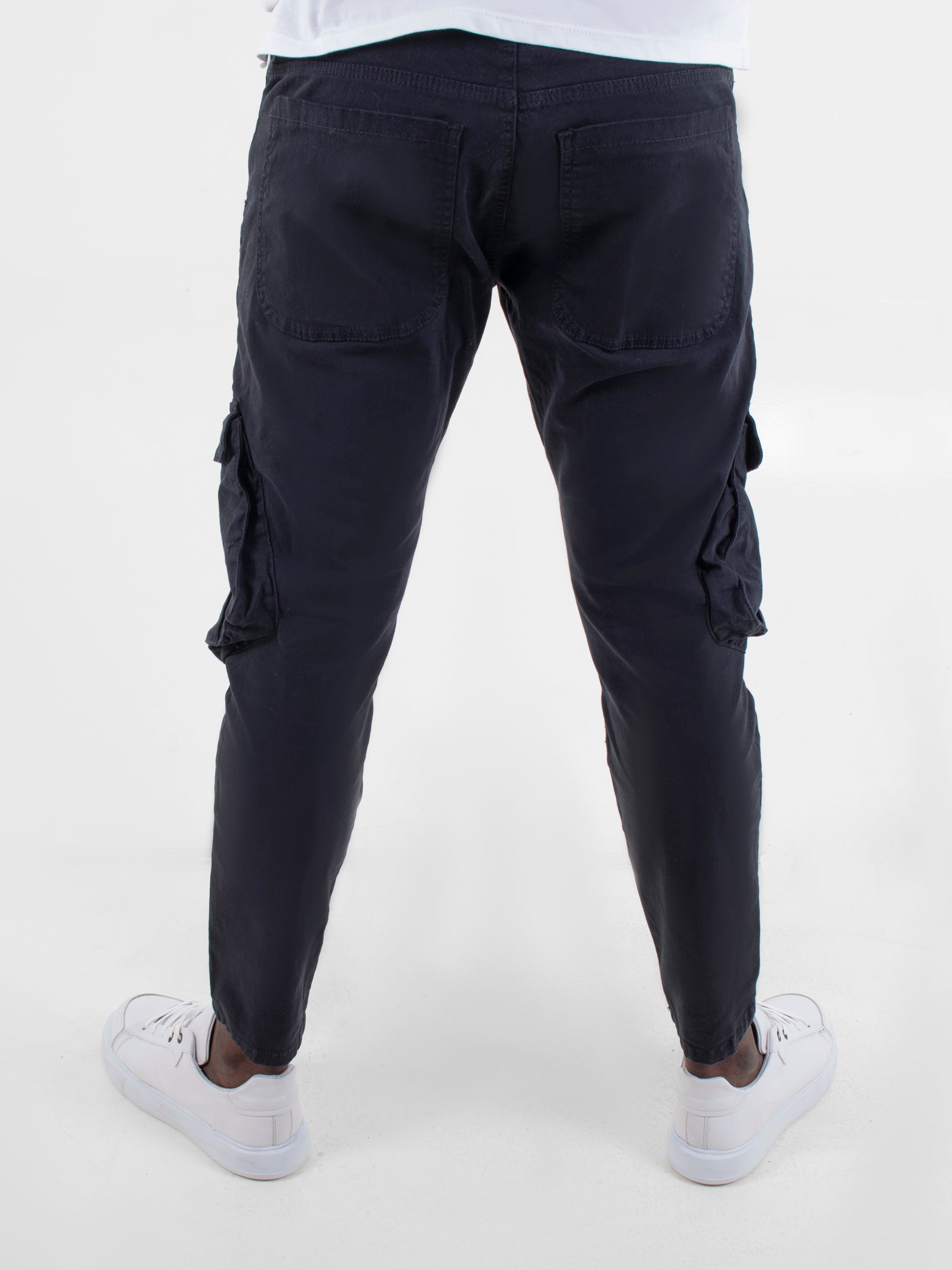 Pantalón hombre cargo