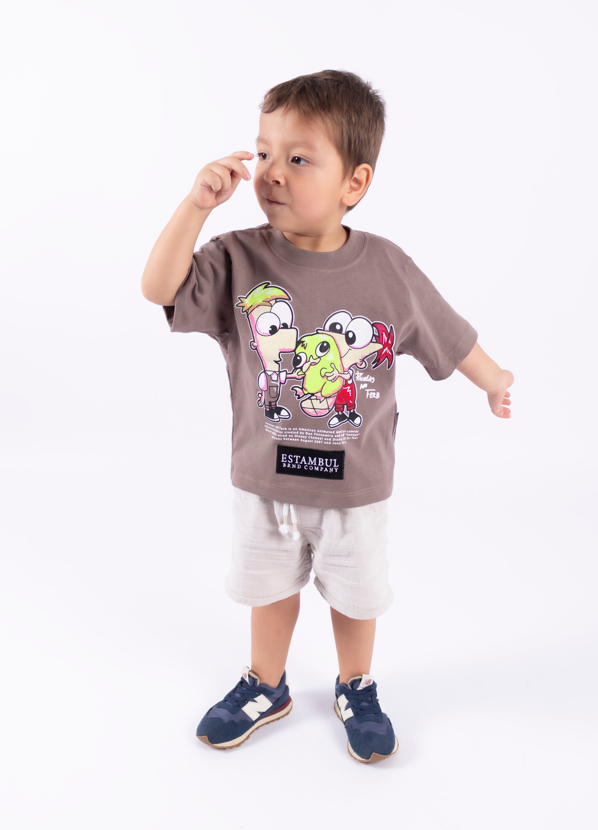 Oversize baby Phineas