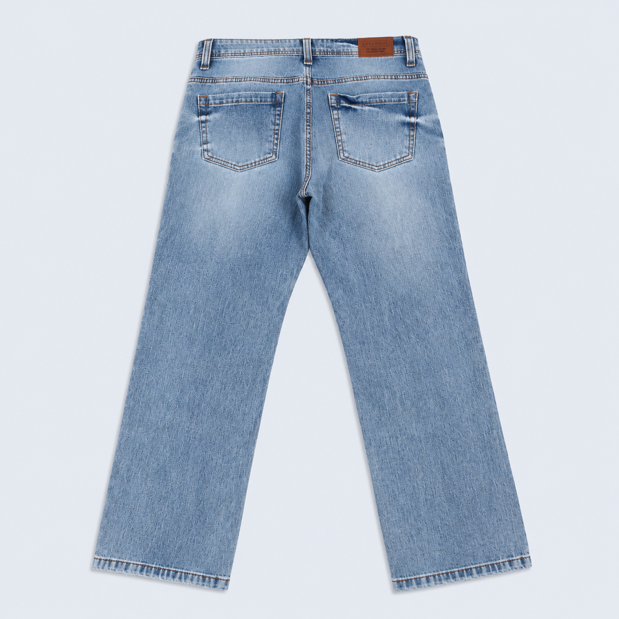 Jean hombre regular azul claro con rotos