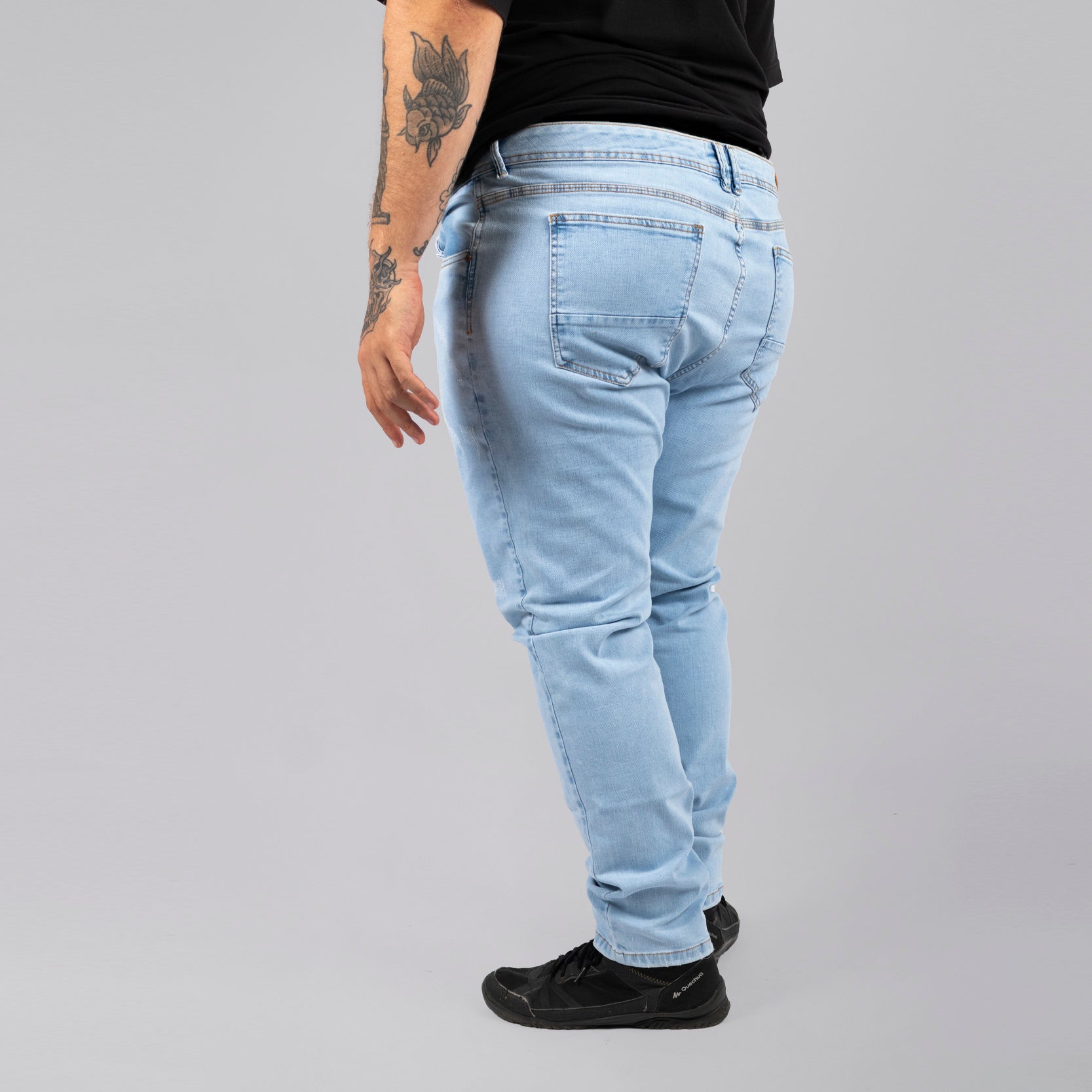 Jean hombre azul claro