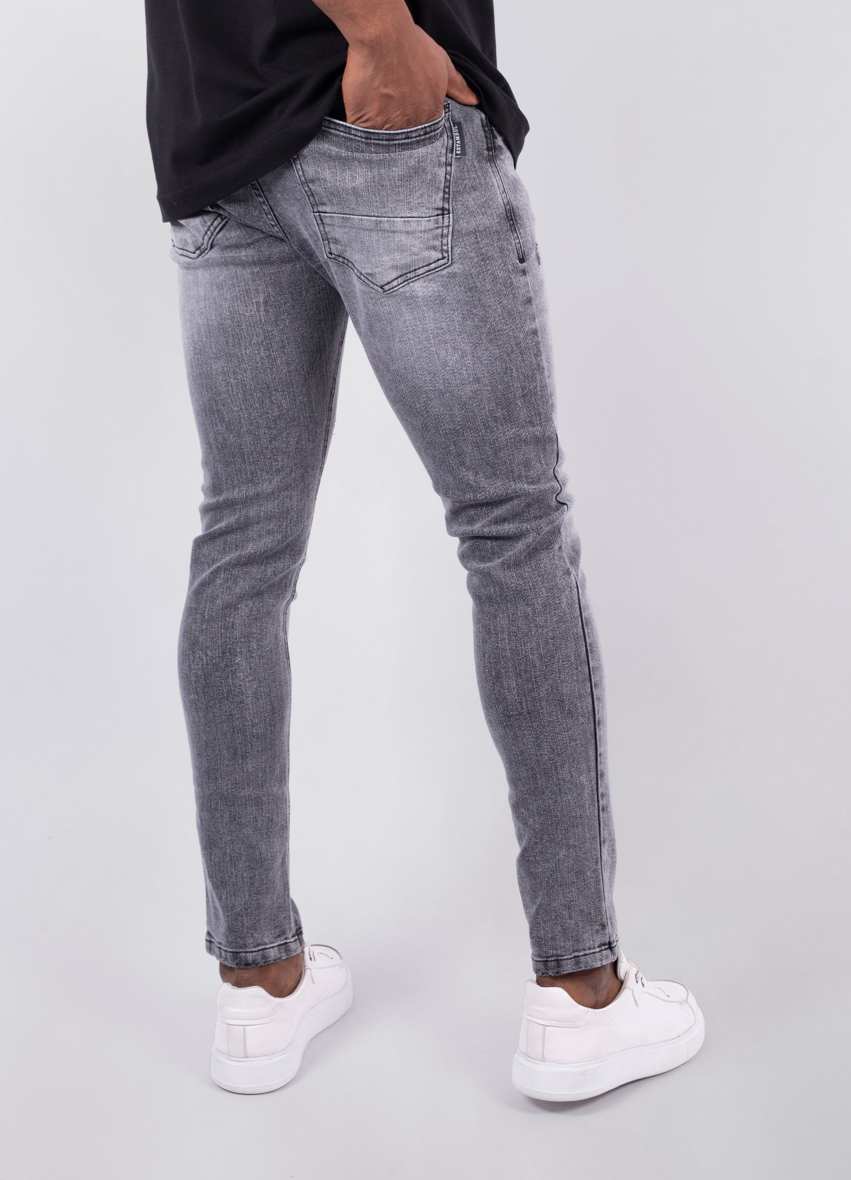 Jean hombre sky gris medio