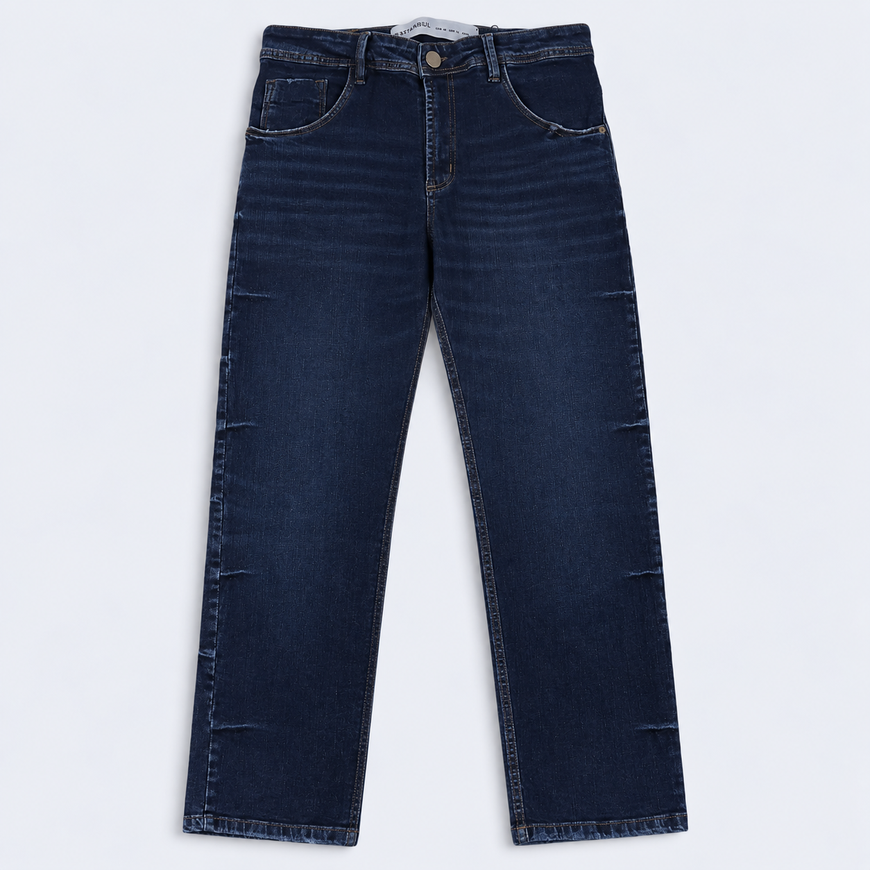 Jean hombre regular oscuro clasico