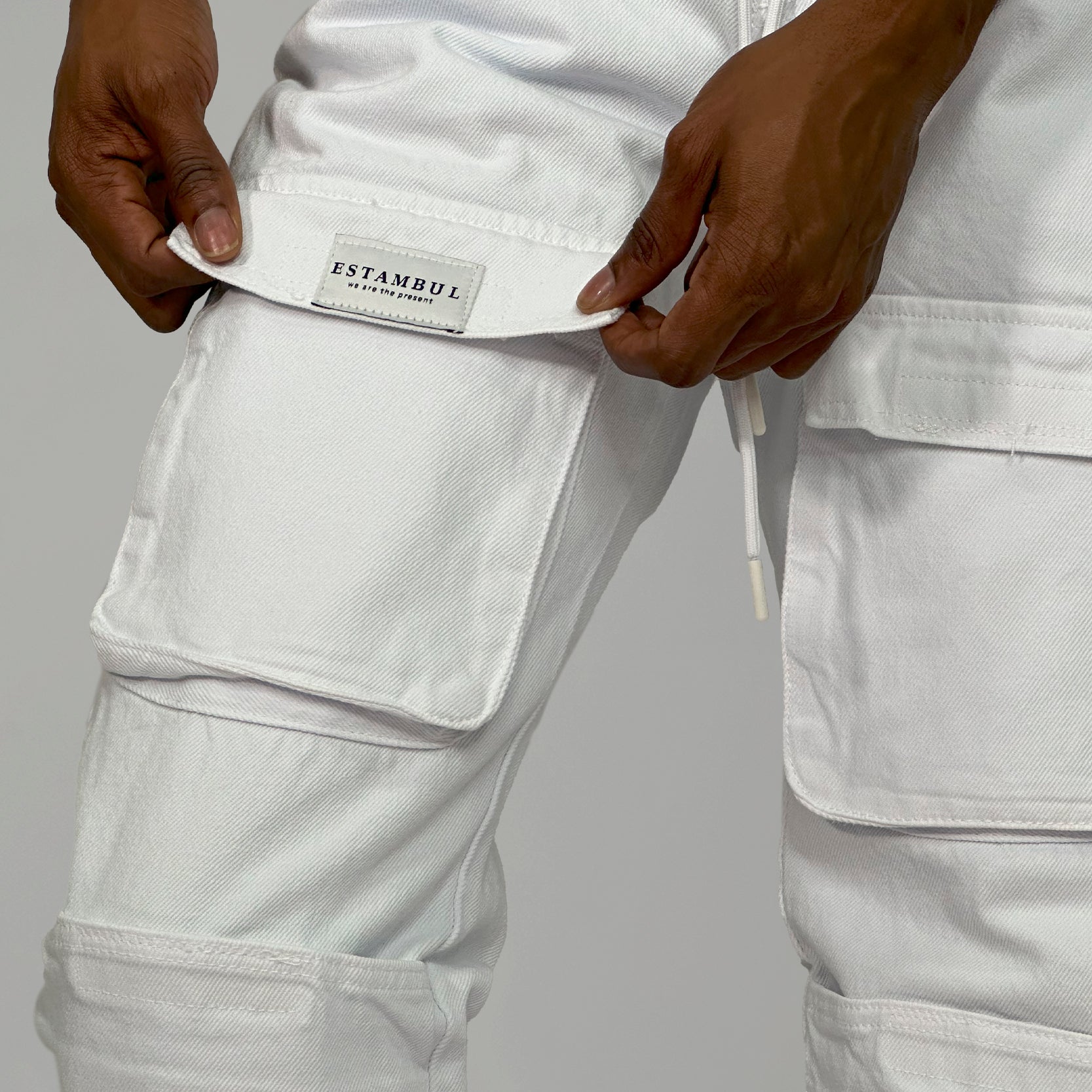 Jogger hombre blanco