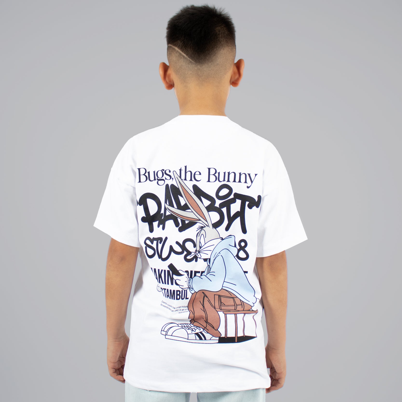 Oversize niño the bunny