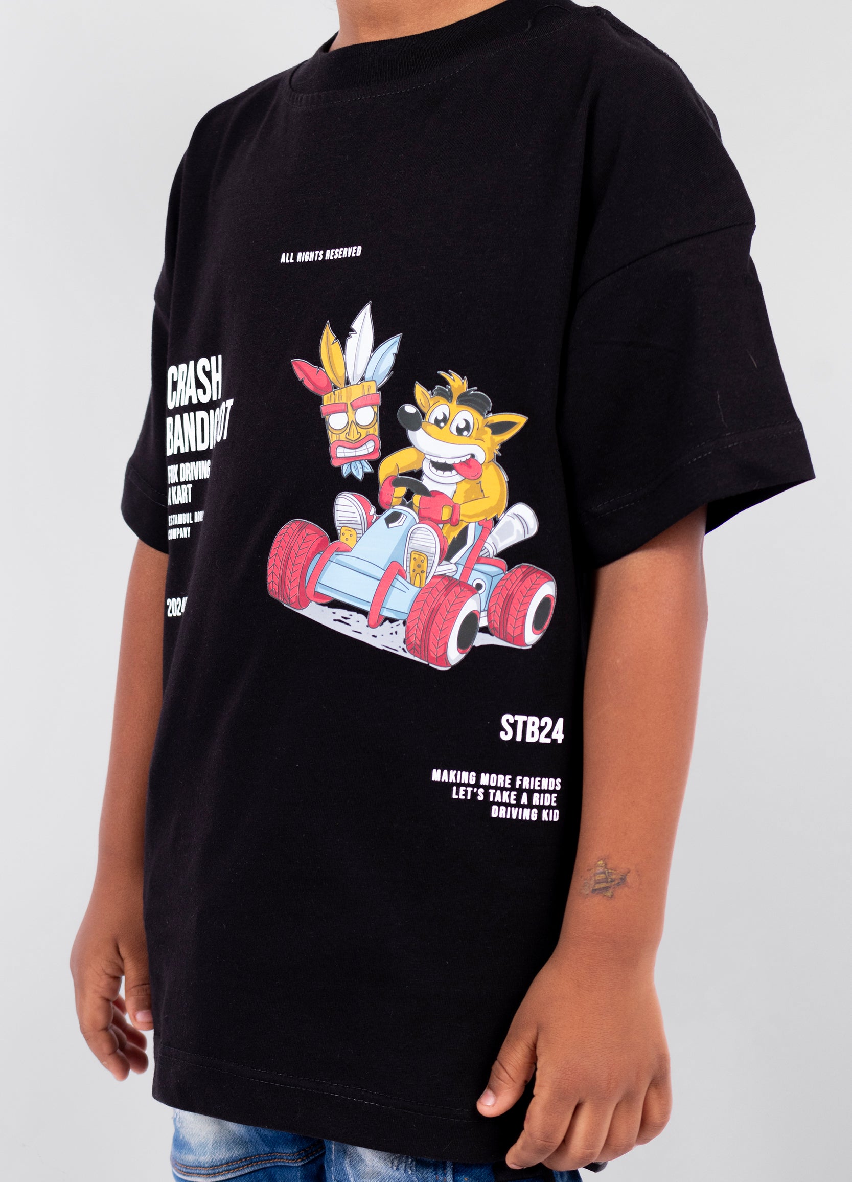 Oversize niño Crash