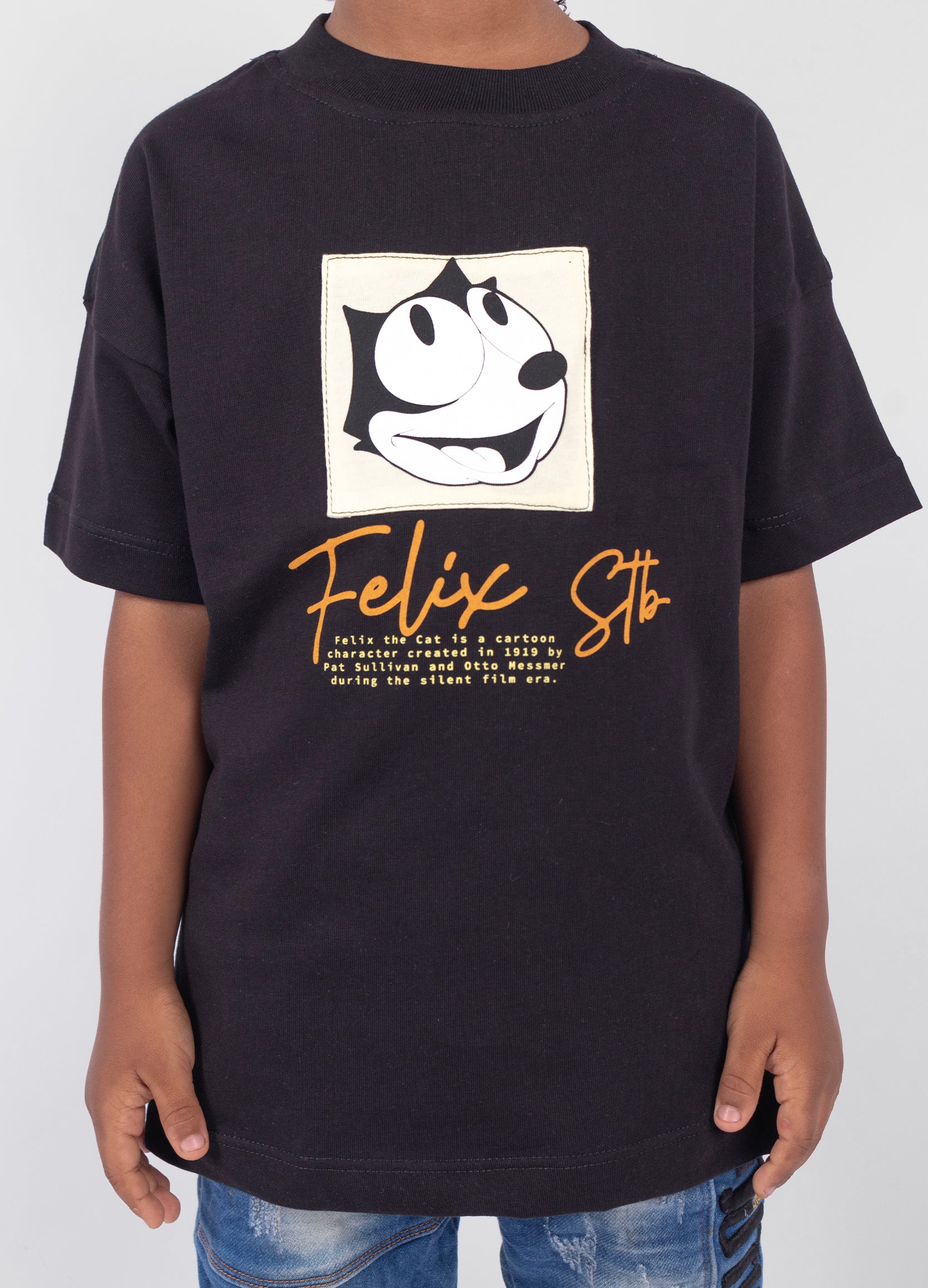 Oversize niño Felix