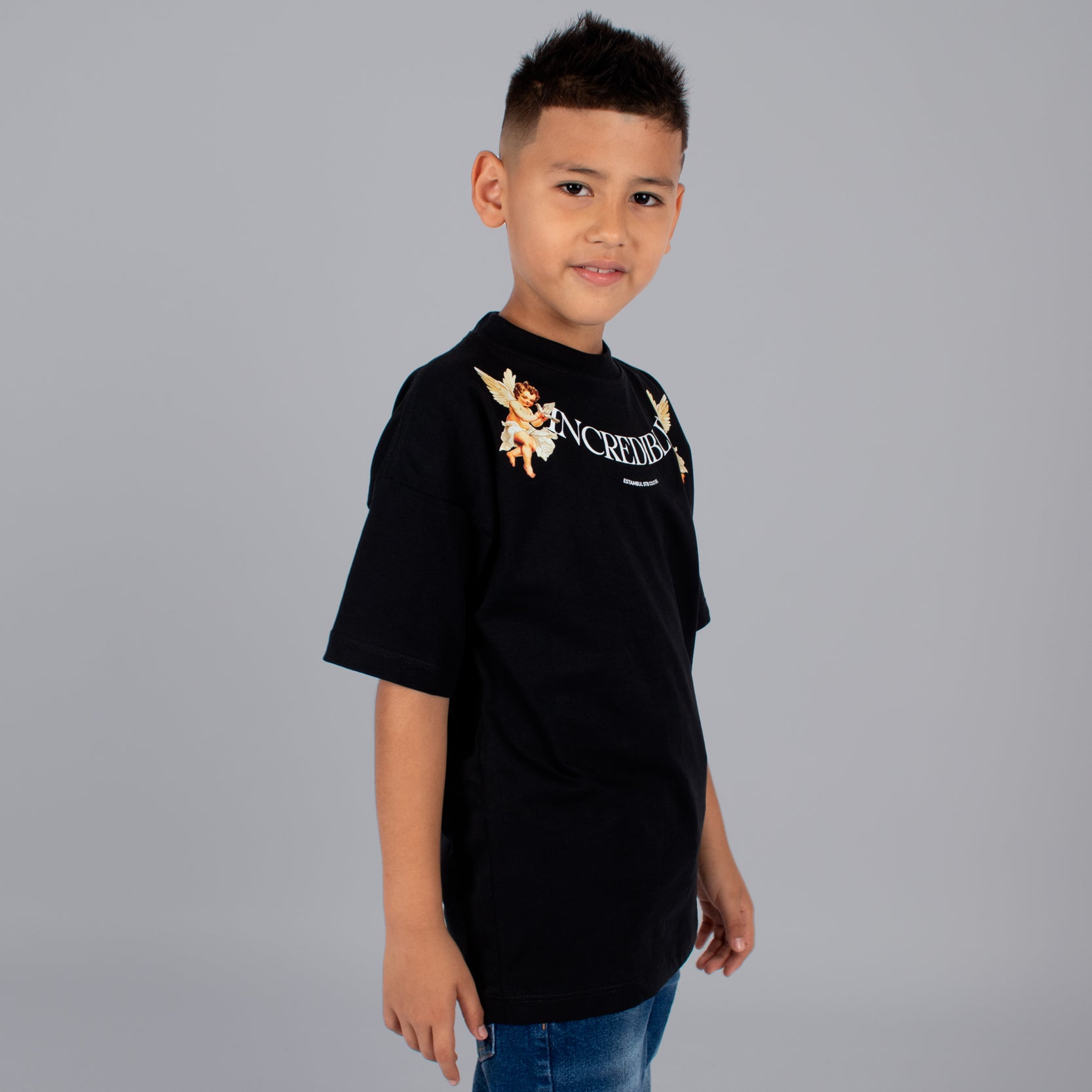 Oversize niño angel