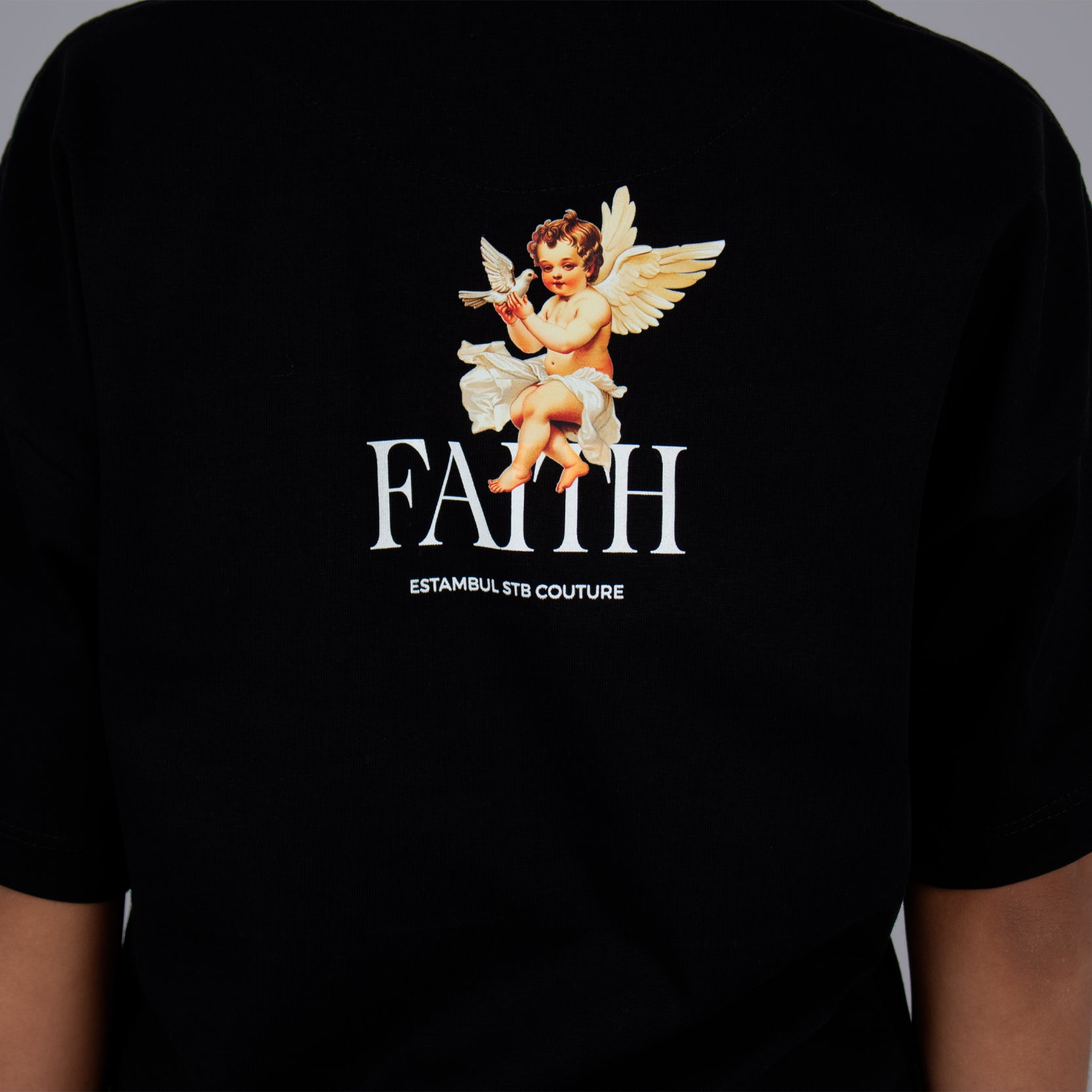 Oversize niño angel