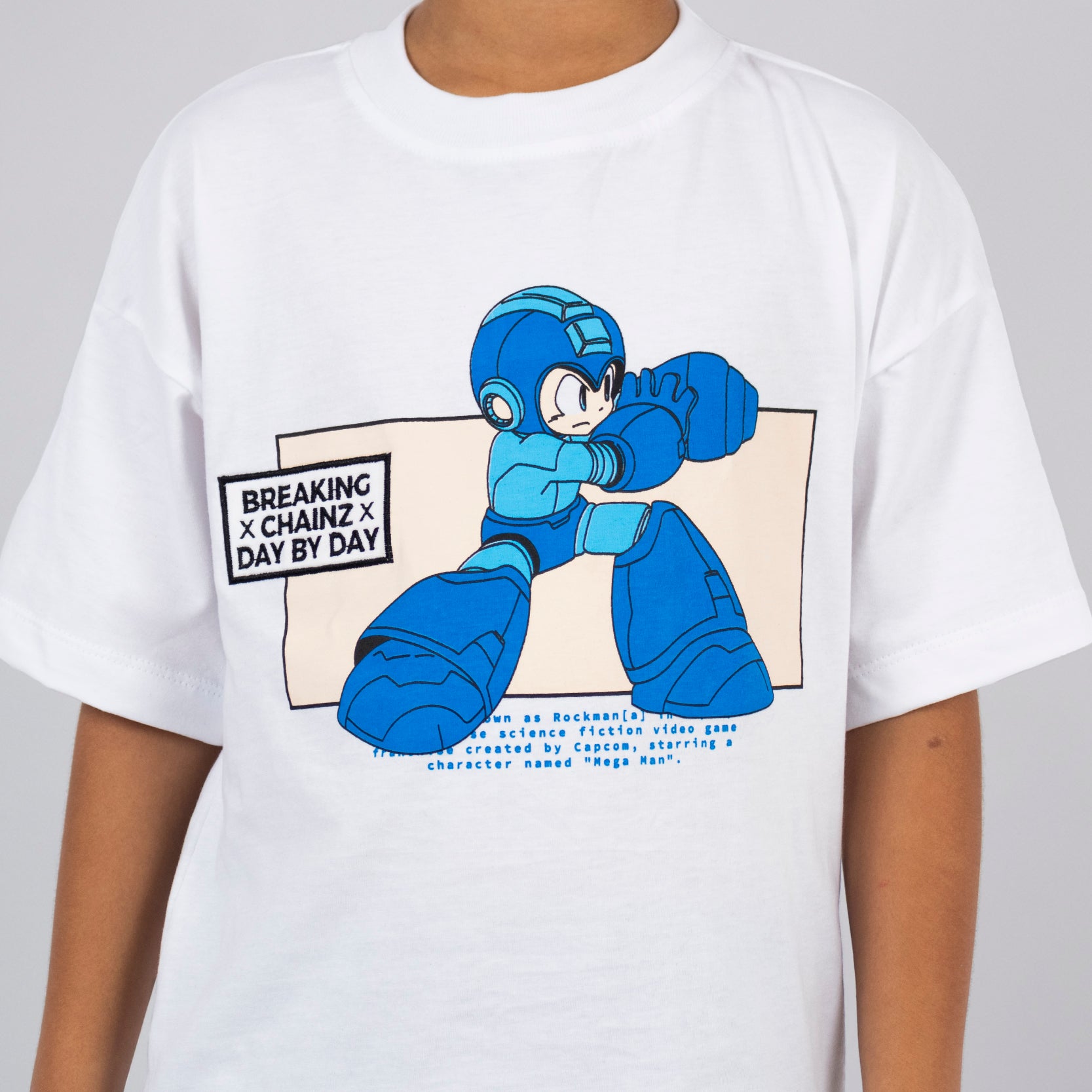 Oversize niño maga man