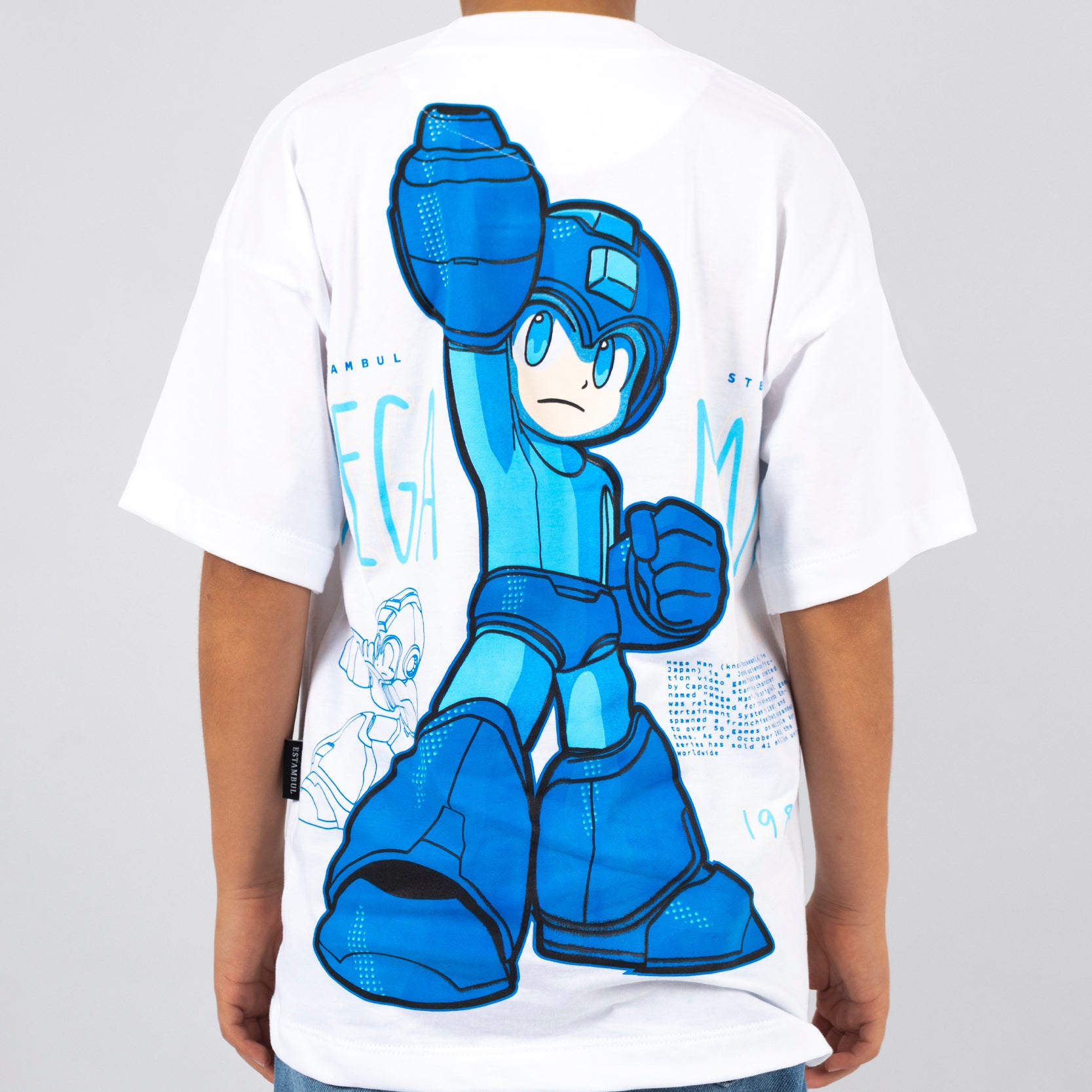 Oversize niño maga man