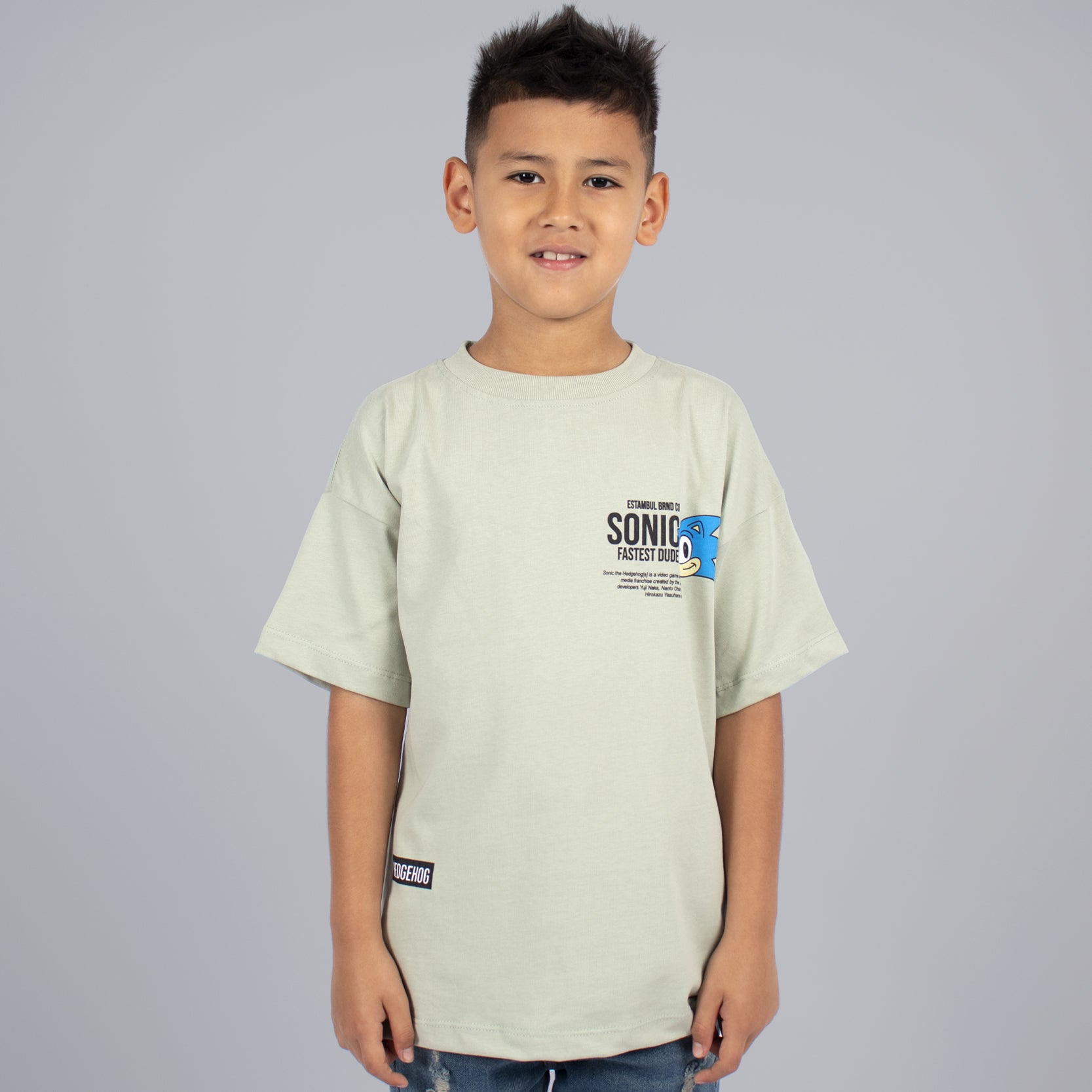 Oversize niño sonic