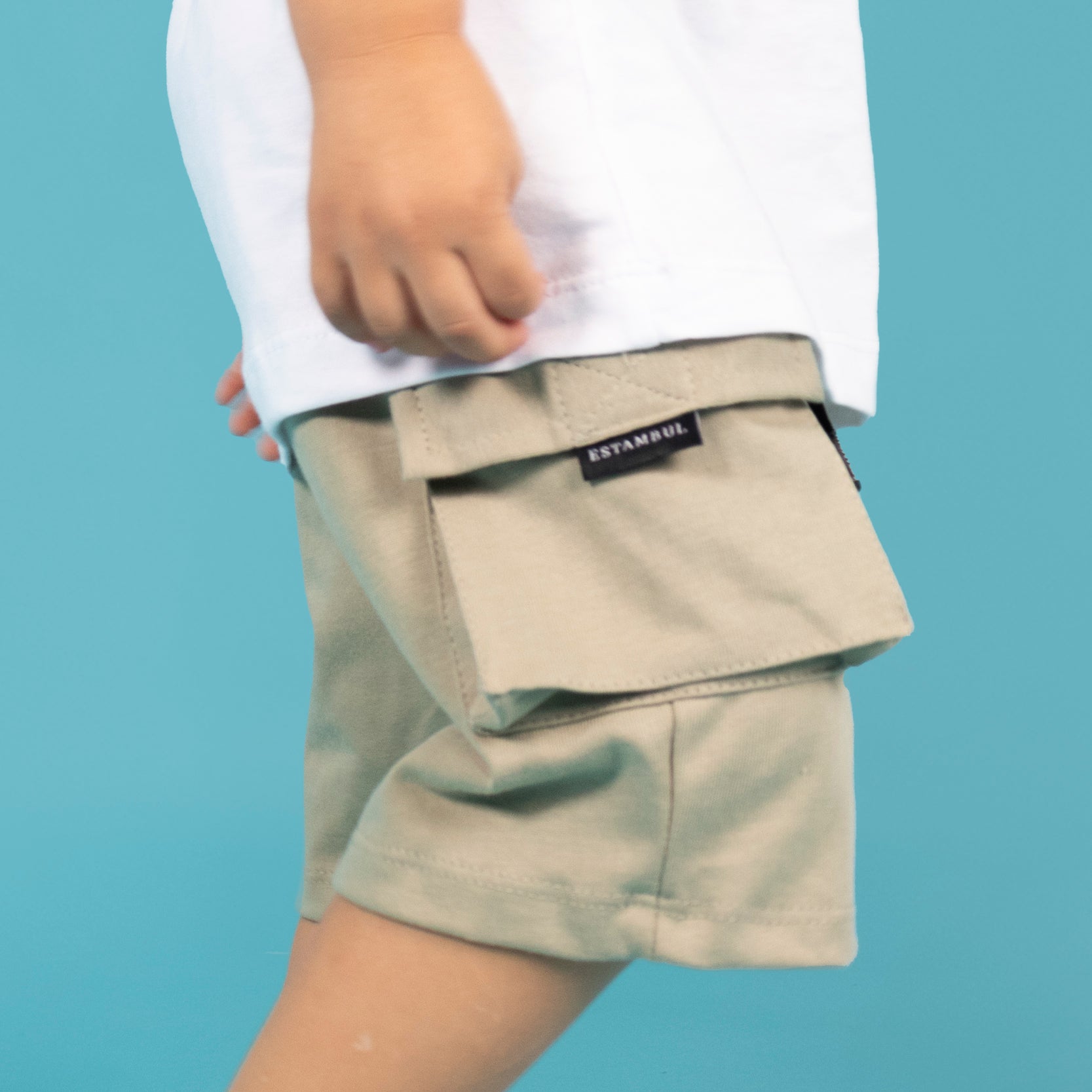 Pantaloneta bebe olive