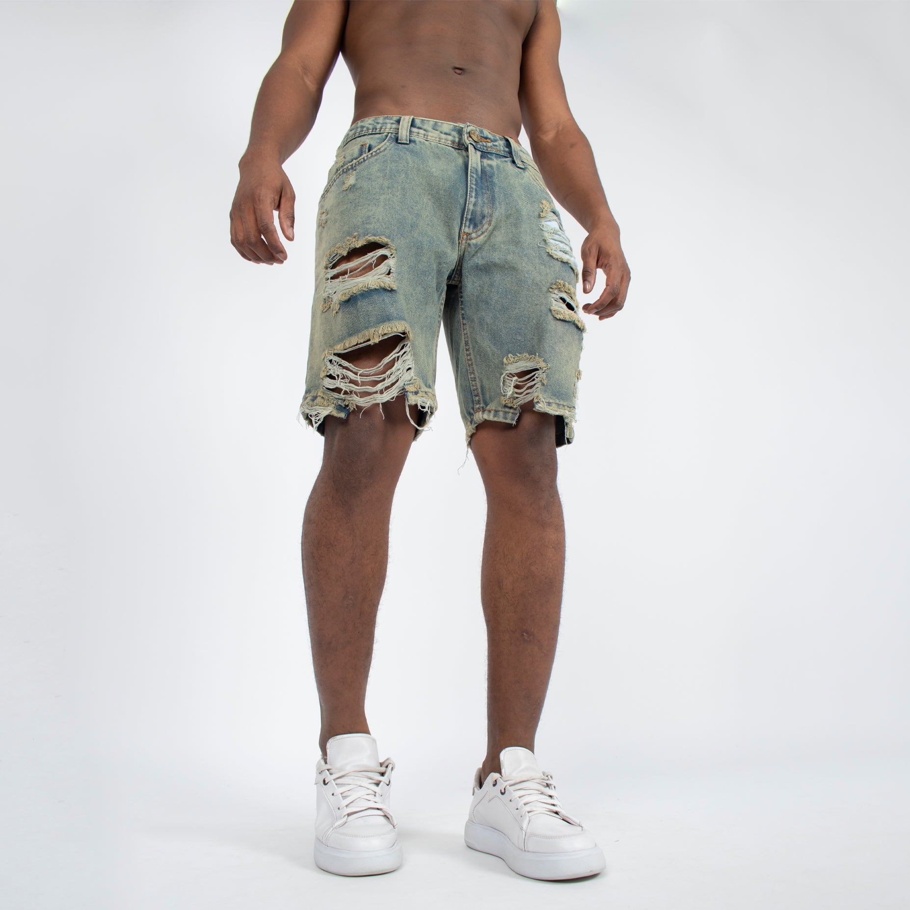 Bermuda hombre rotos