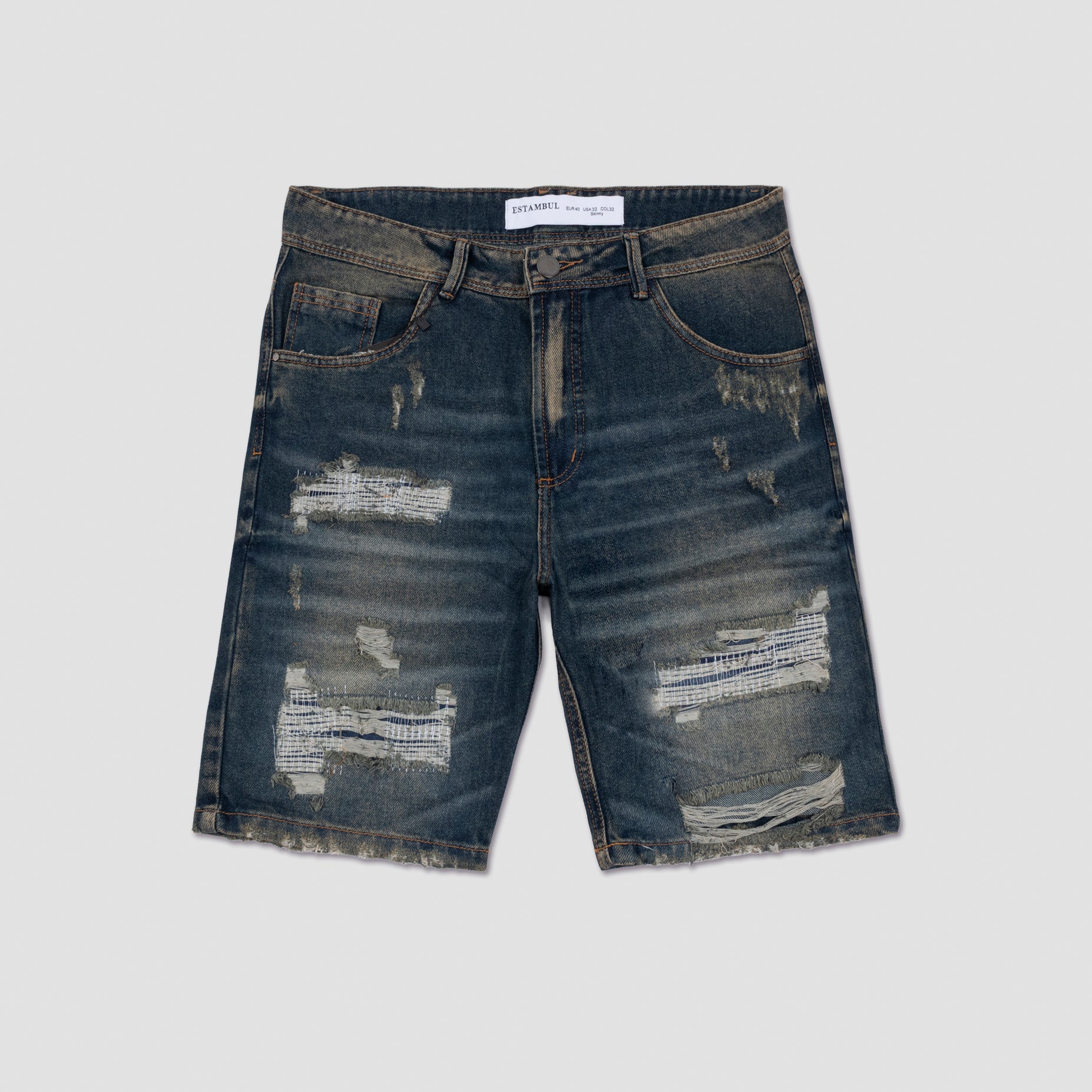 Bermuda hombre con rotos