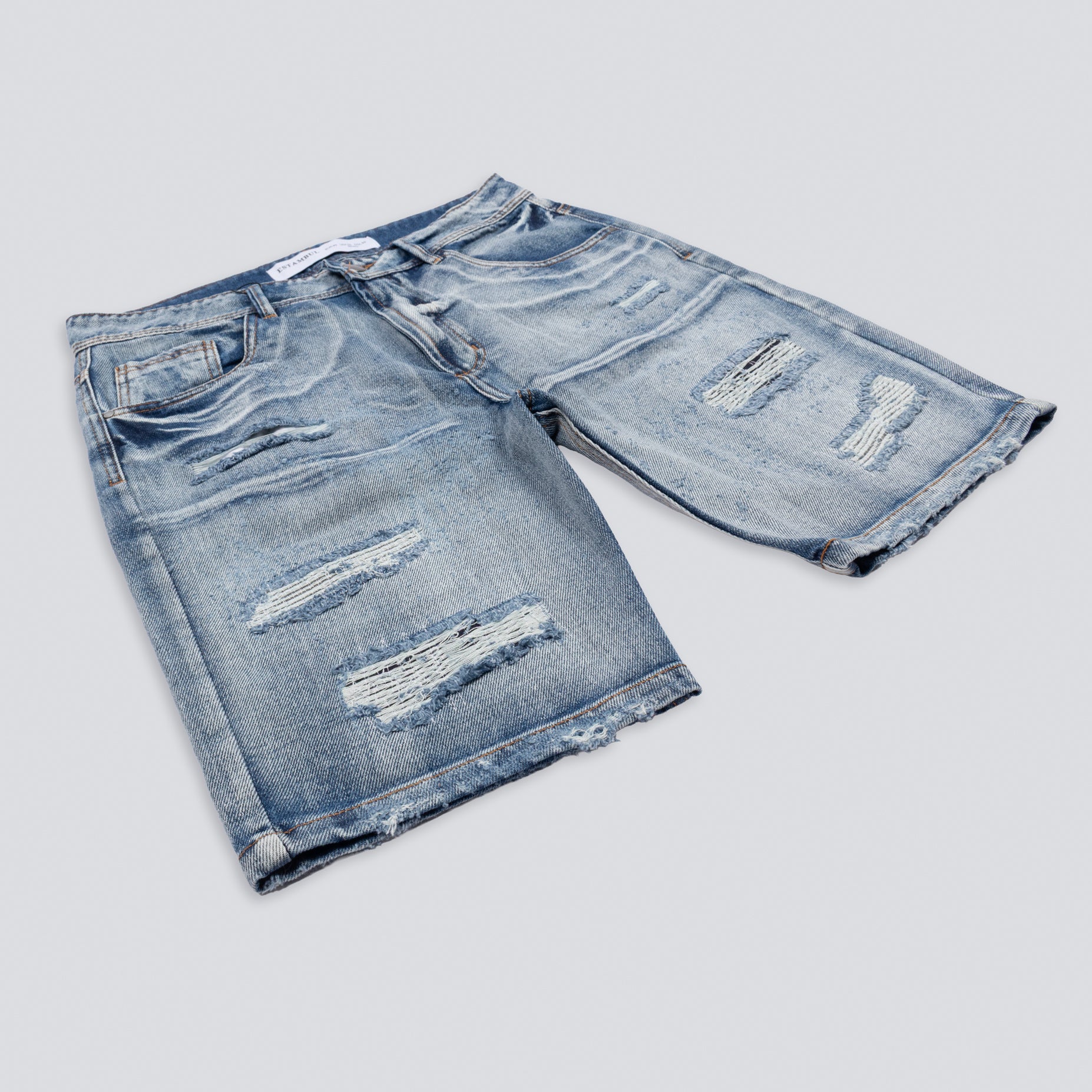 Bermuda hombre rotos