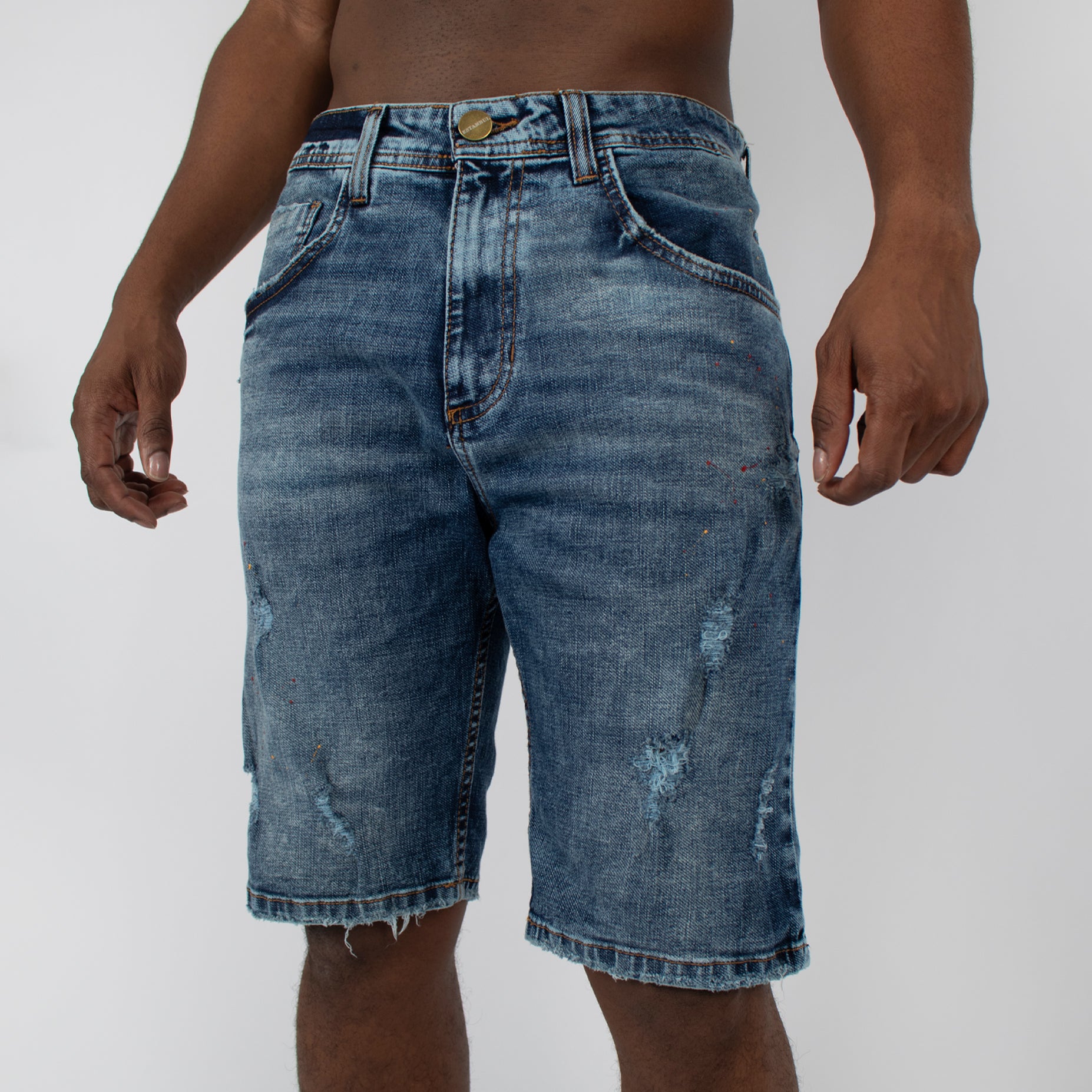 Bermuda hombre con rotos