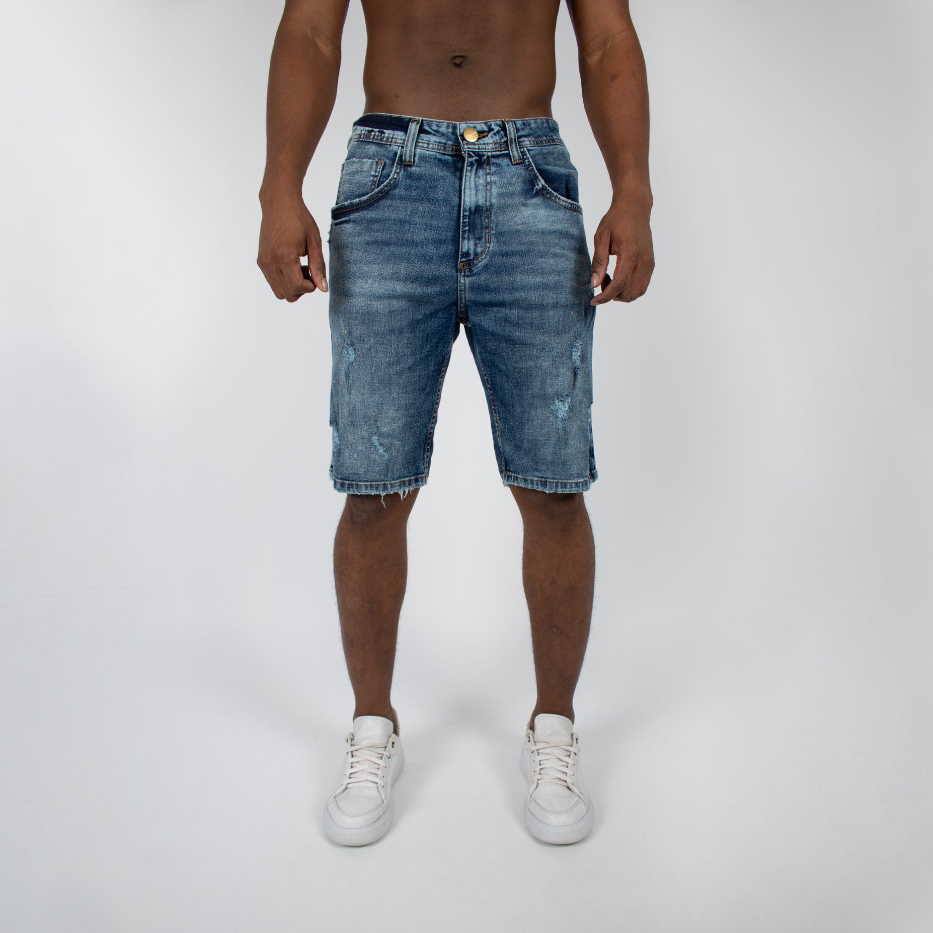 Bermuda hombre con rotos