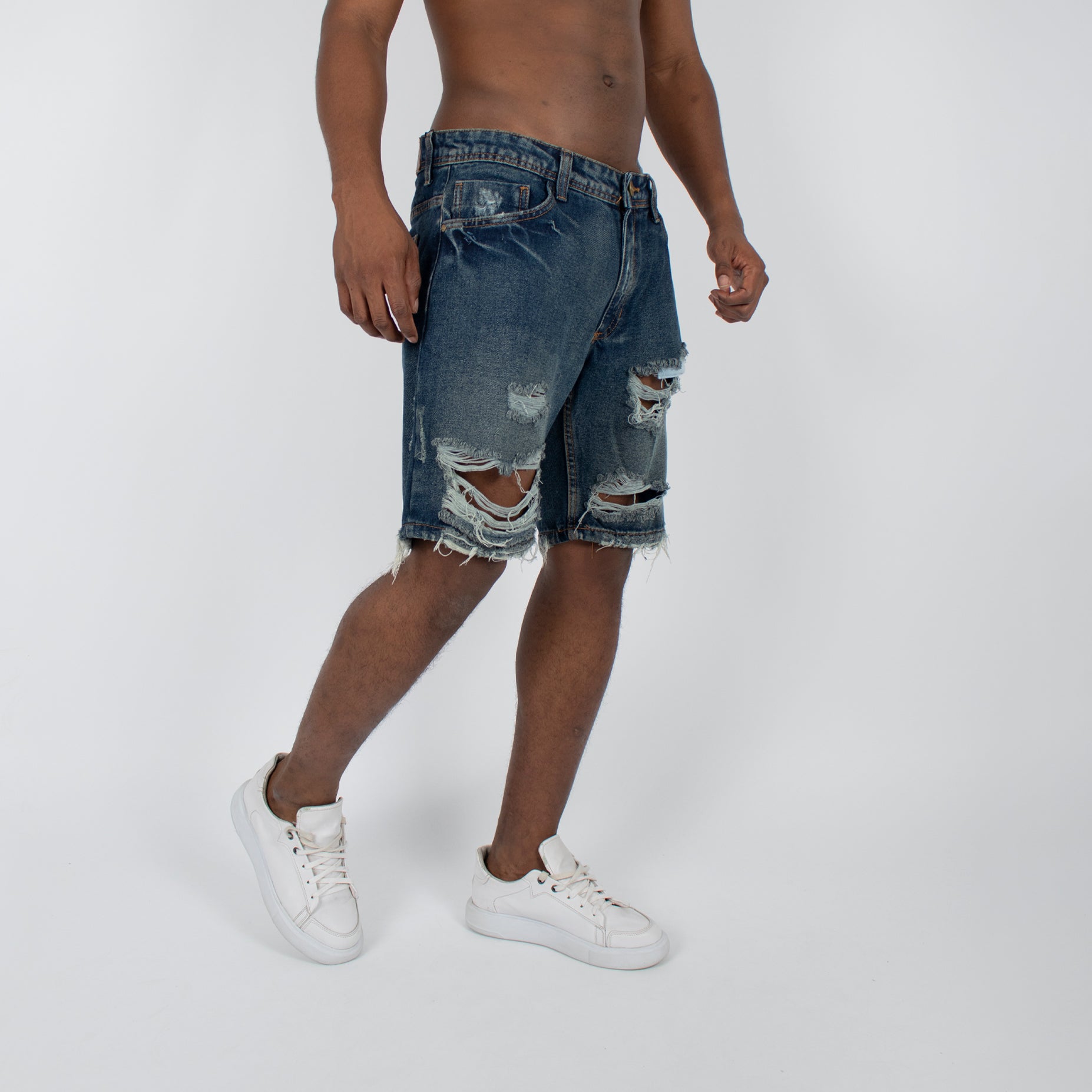 Bermuda hombre rotos