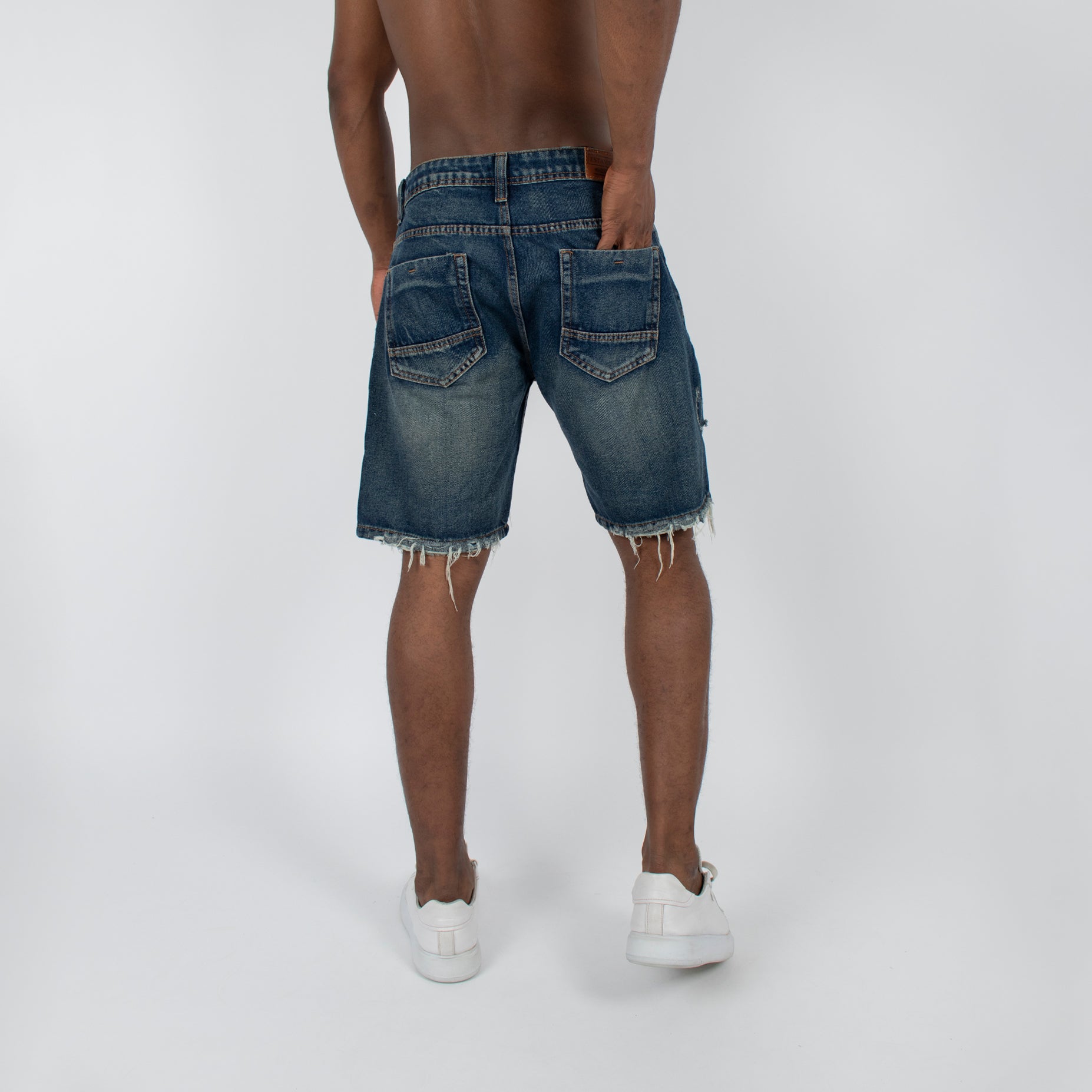 Bermuda hombre rotos