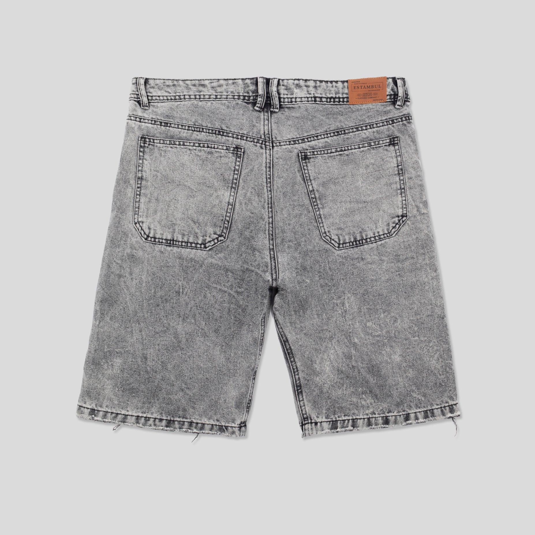 Bermuda hombre clasica