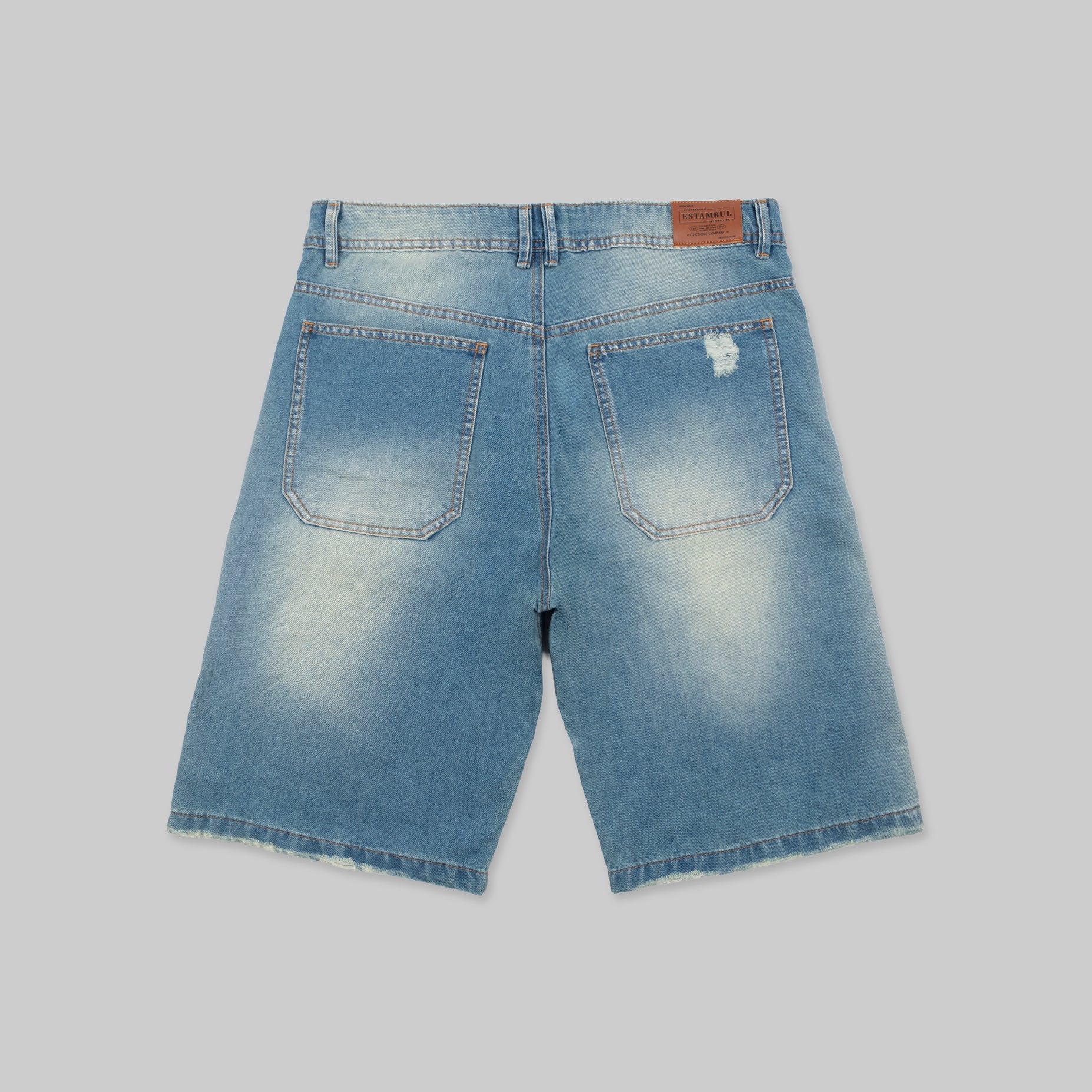 Bermuda hombre desgaste