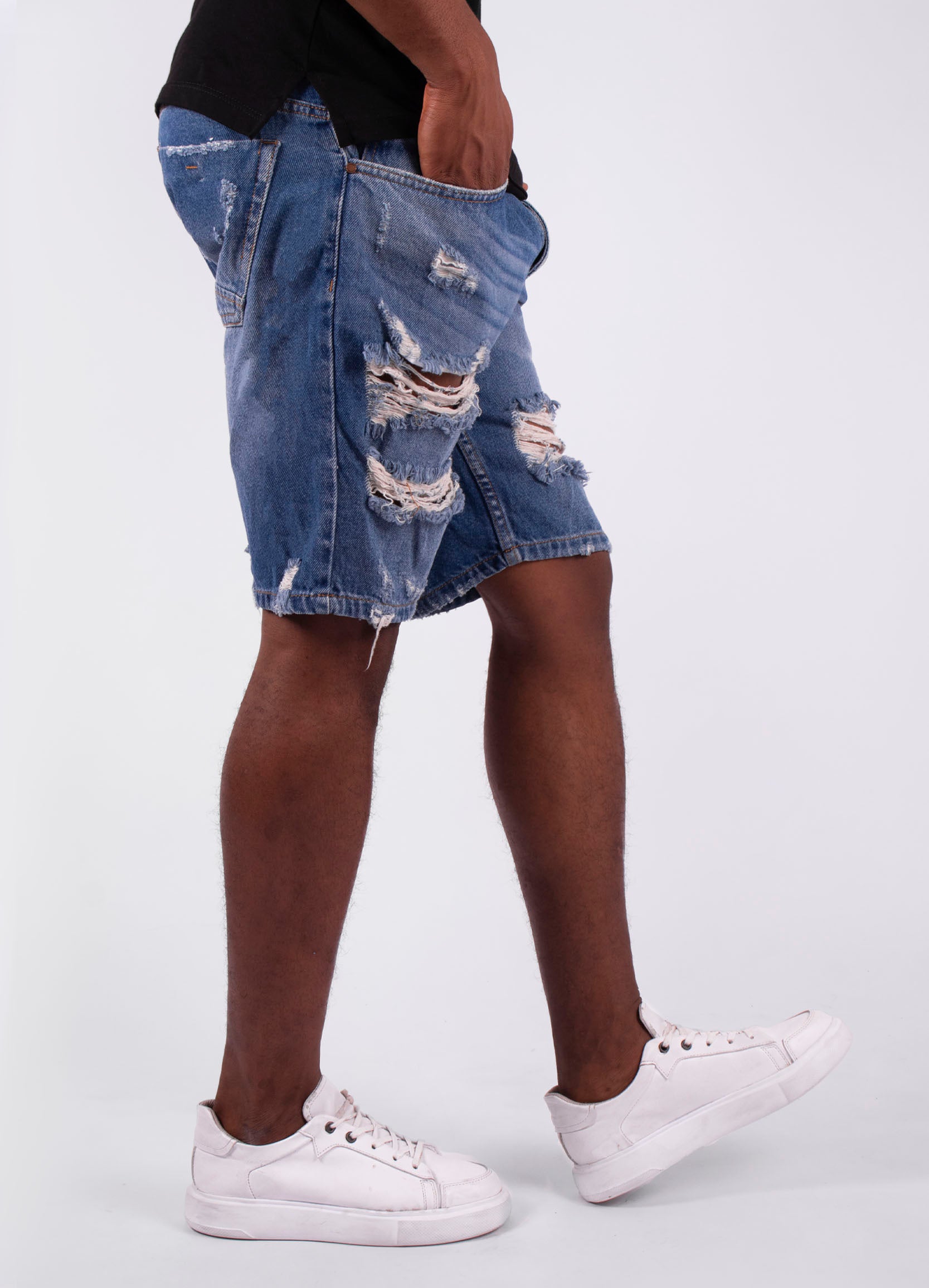 Bermuda hombre denim con roto